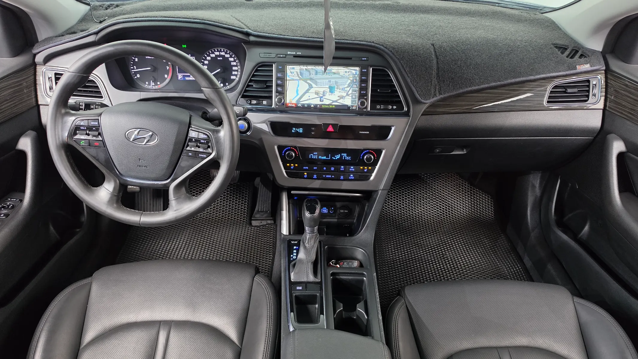 Hyundai LF 2.0 2015 4/5