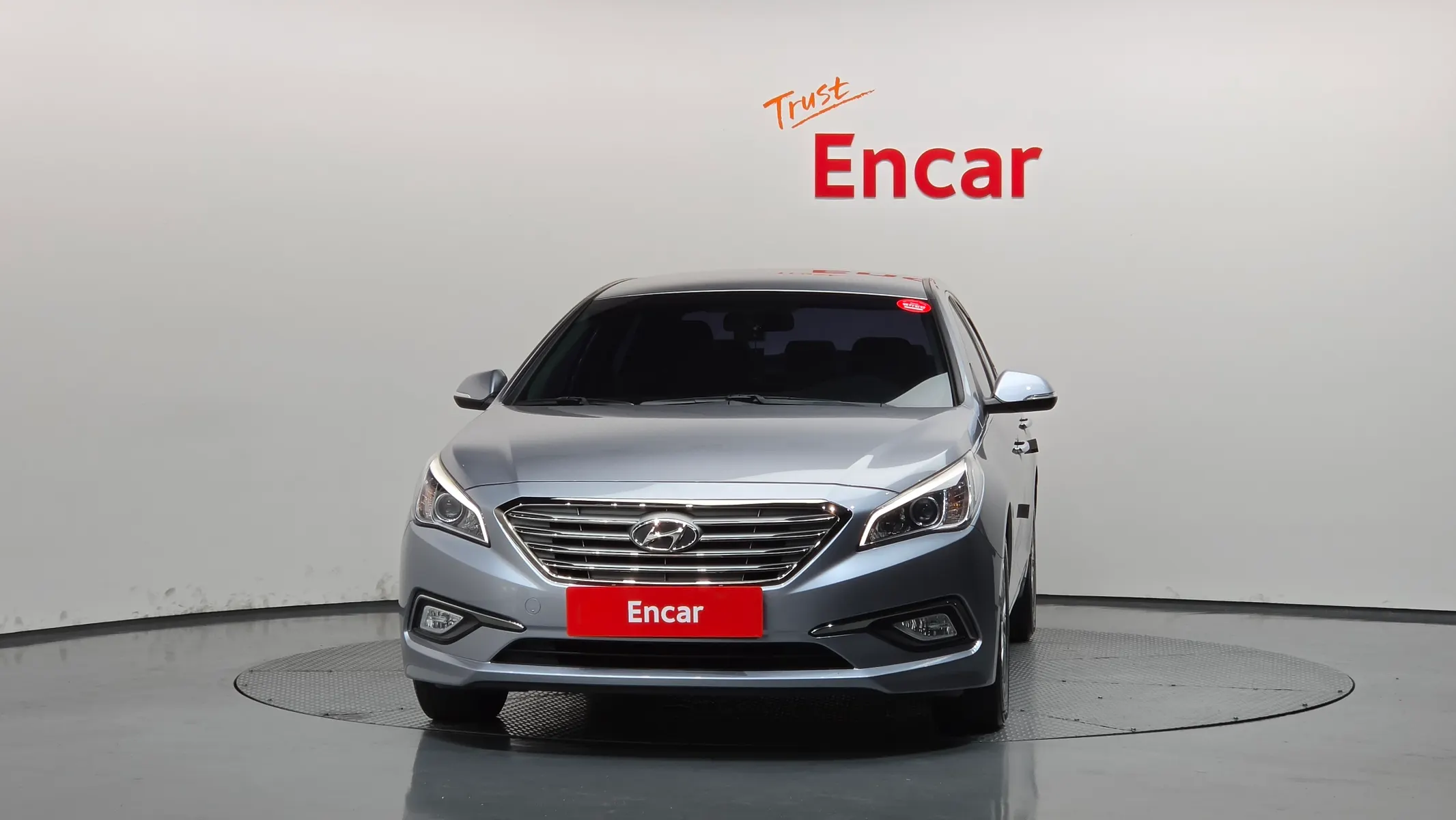 Hyundai LF 2.0 2015 2/5