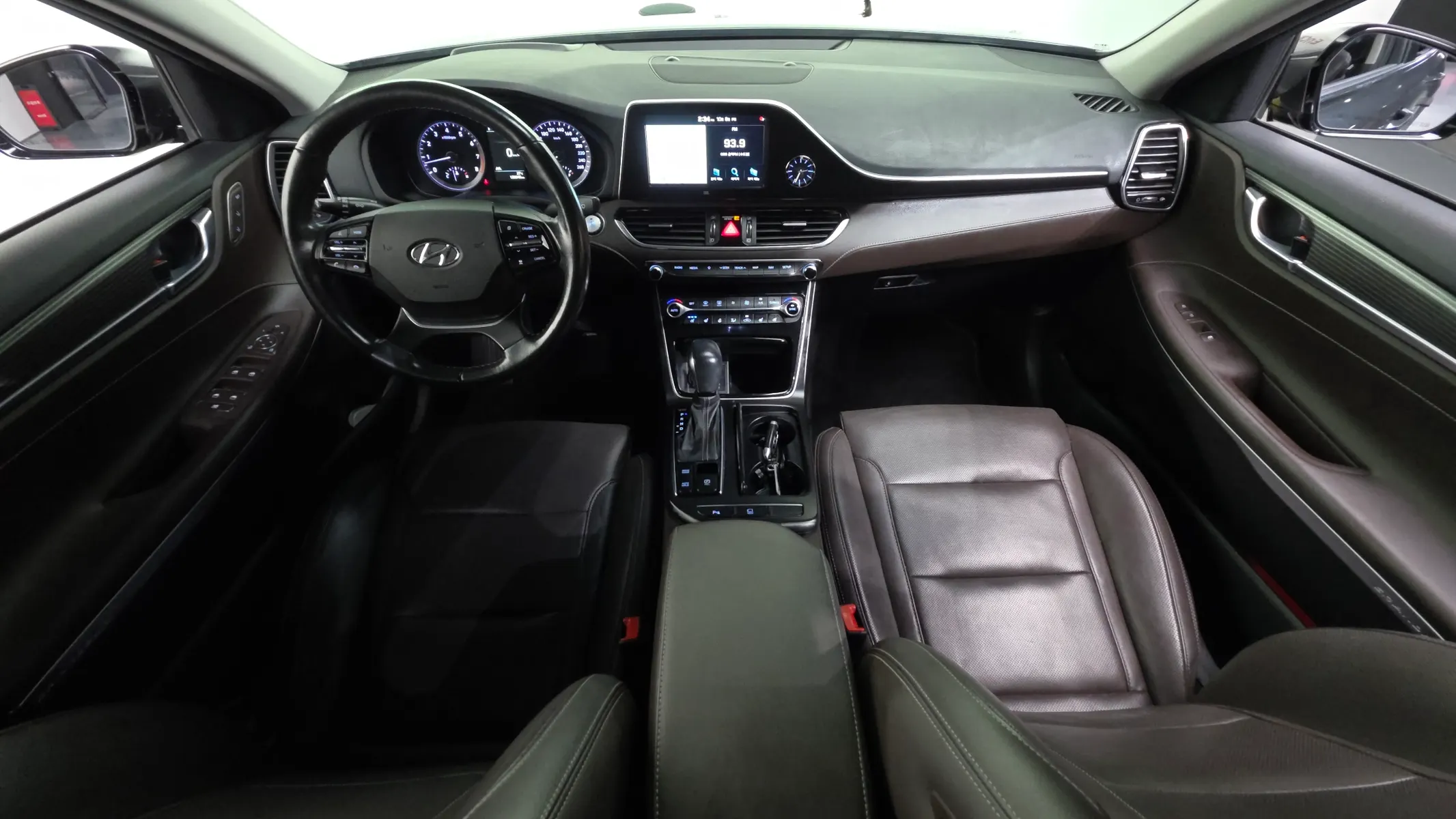 Hyundai IG 3.0 LPi 2018 4/5