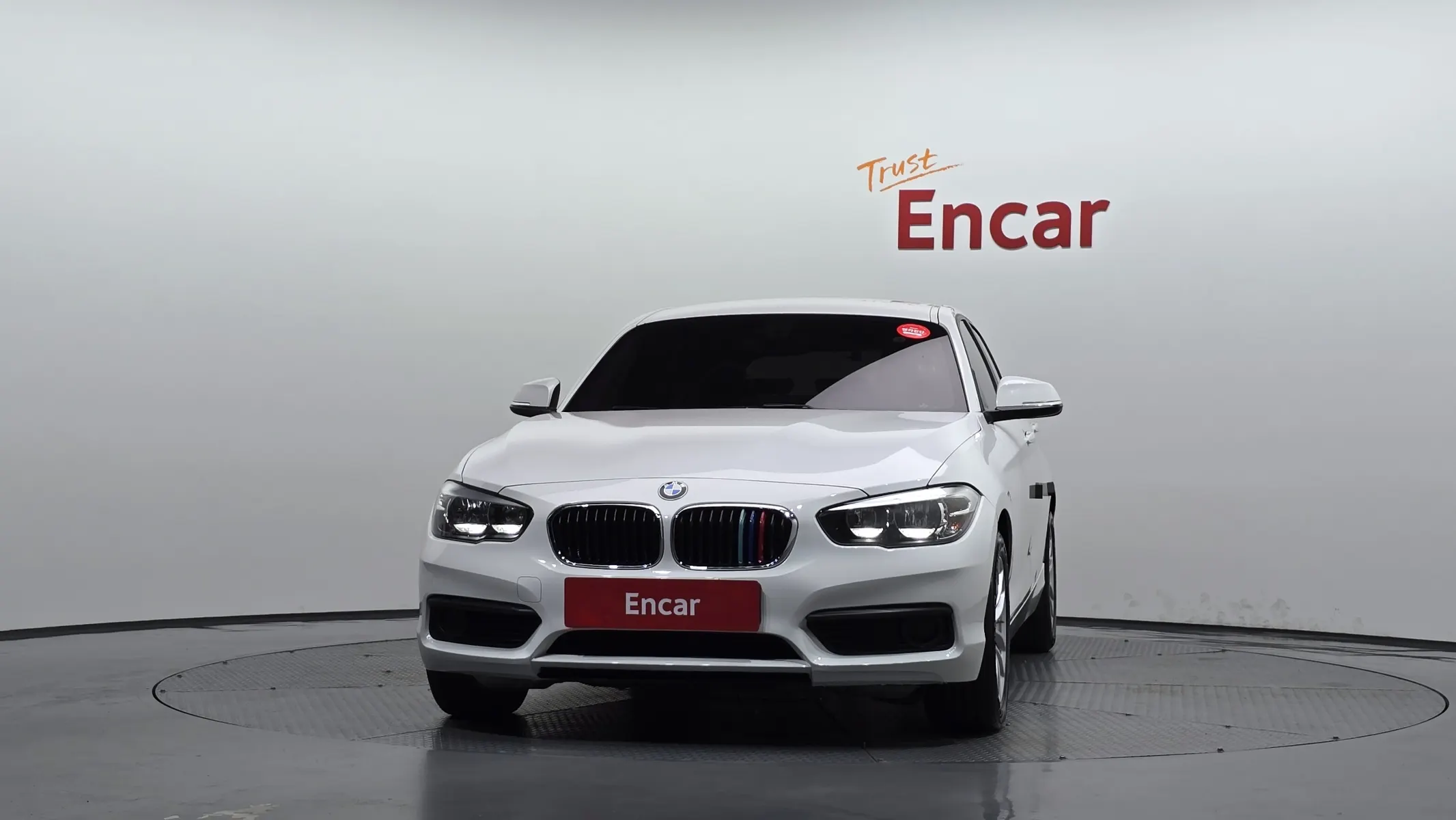 BMW 1 Series (F20) 118d 5 2018 3/33