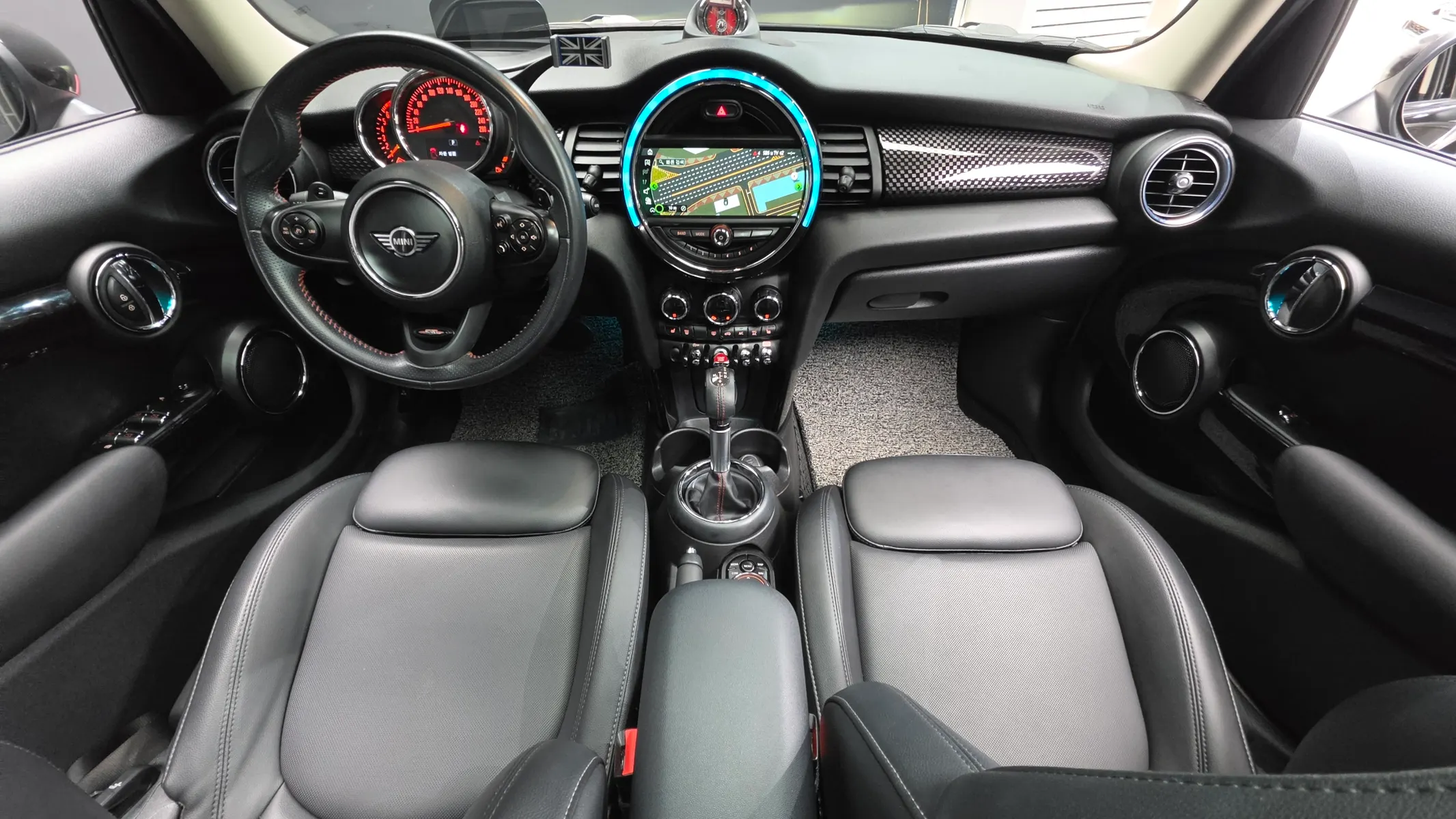 MINI S 5 2018 4/5