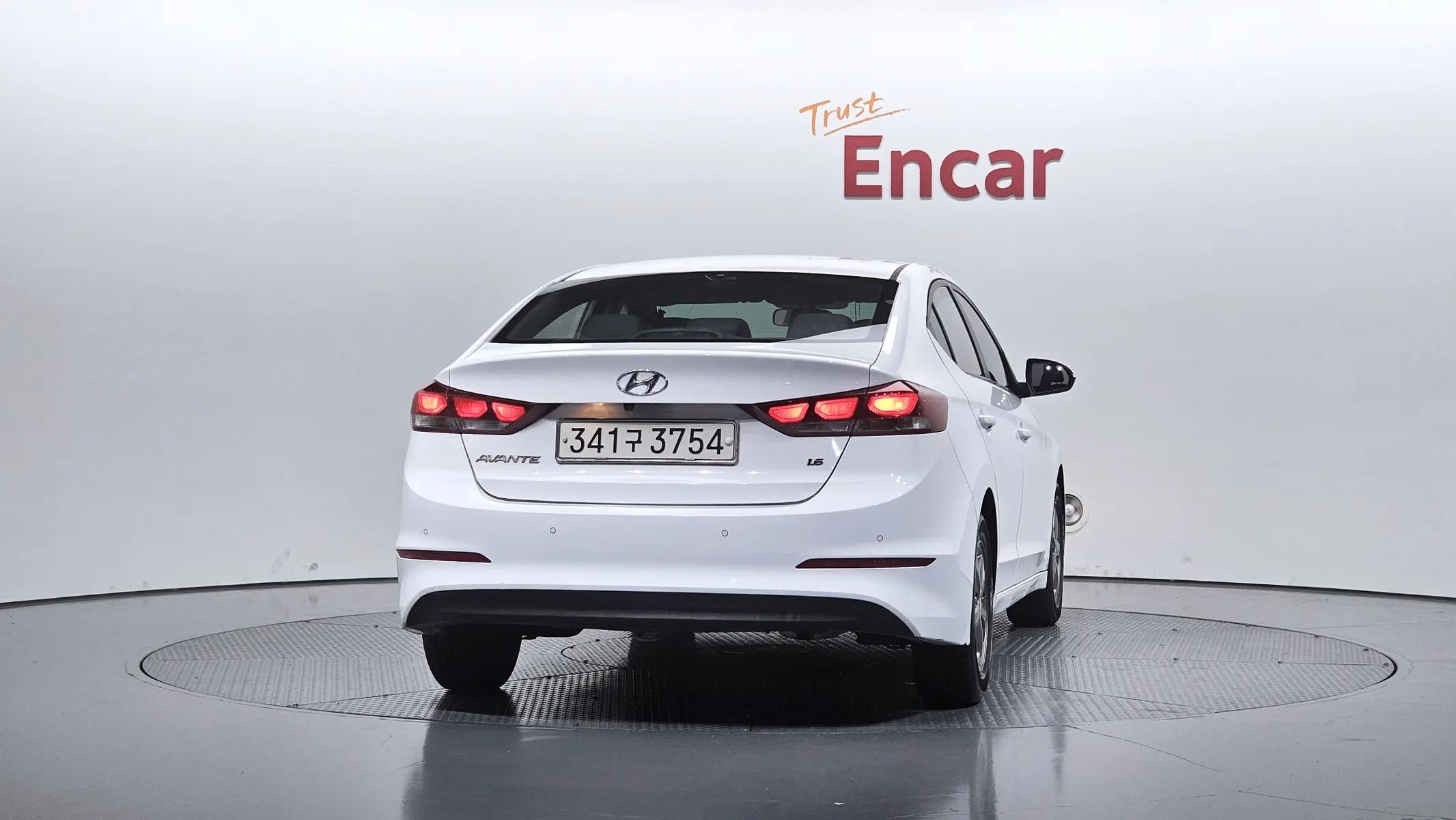 Hyundai AD 1.6 GDI 2017 3/5