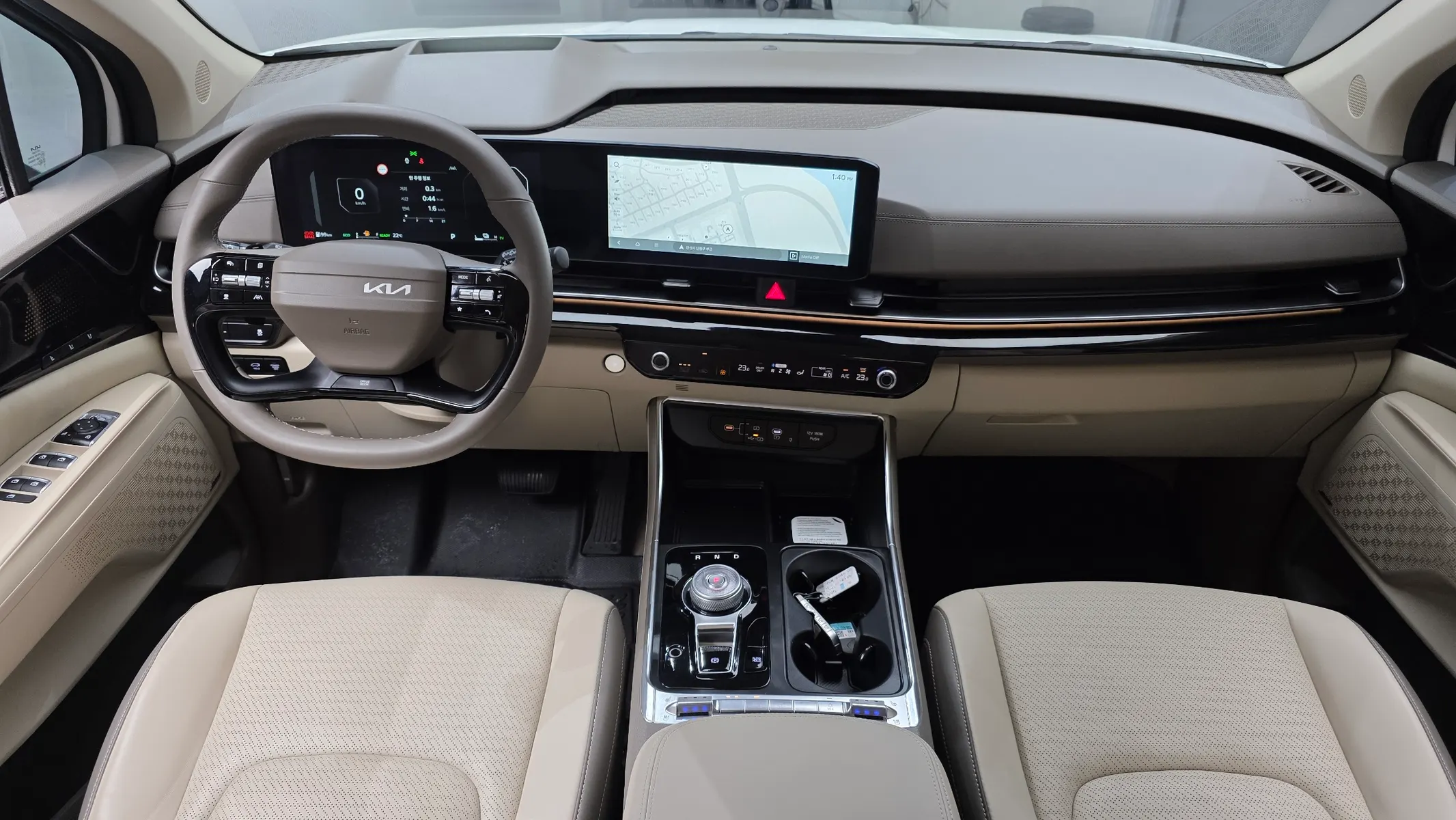 Kia 4 HEV 7 2025 4/5