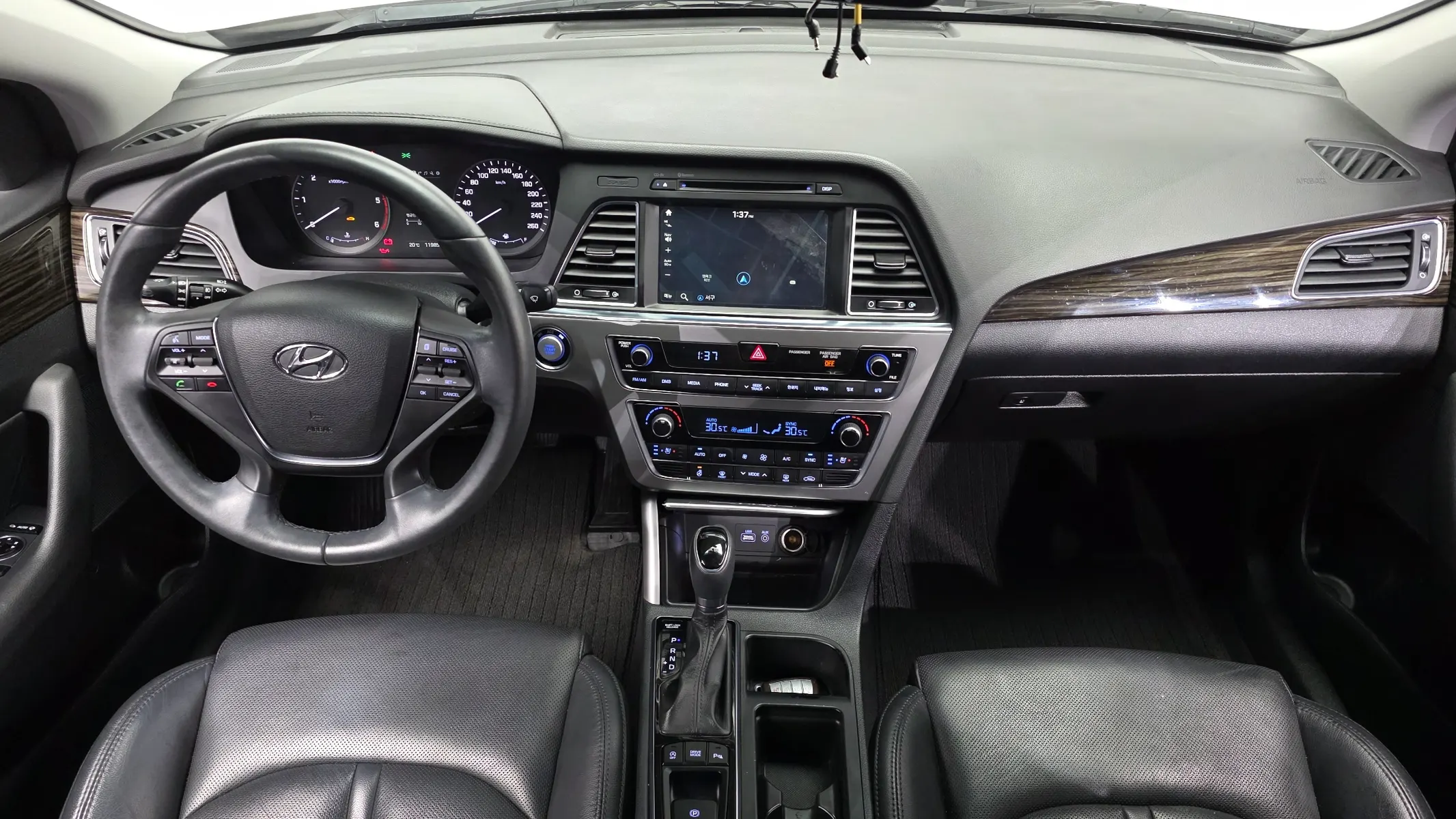 Hyundai LF 1.7 2015 4/5