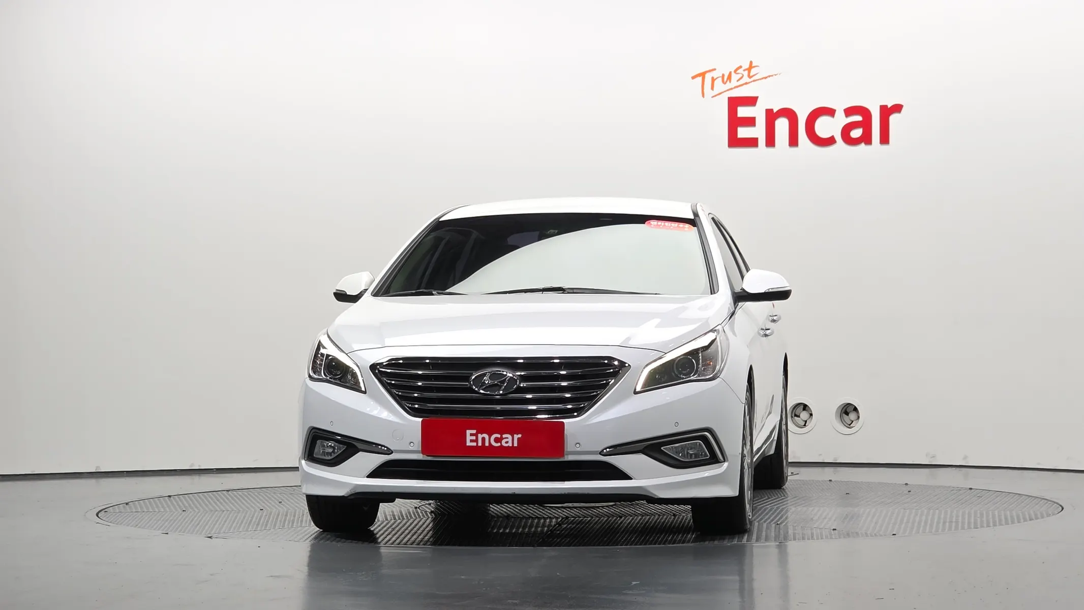 Hyundai LF 1.7 2015 2/5
