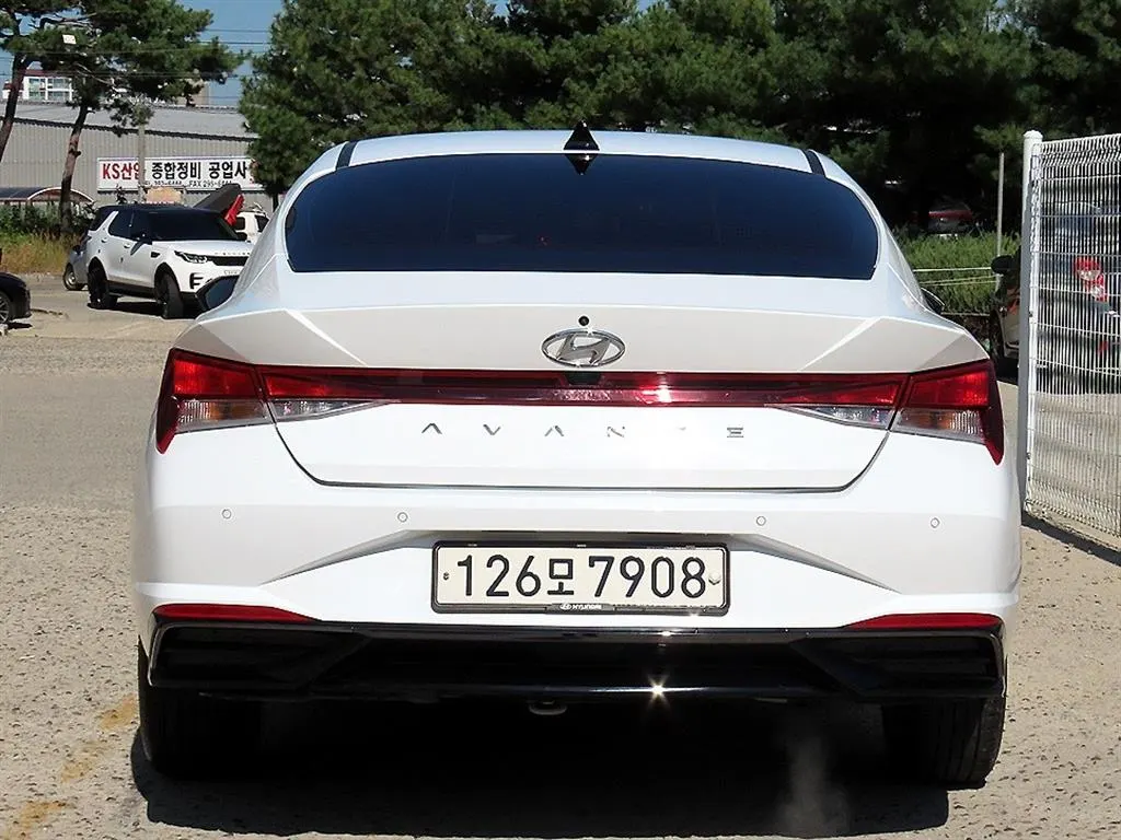 Hyundai (CN7) 1.6 2022 3/5