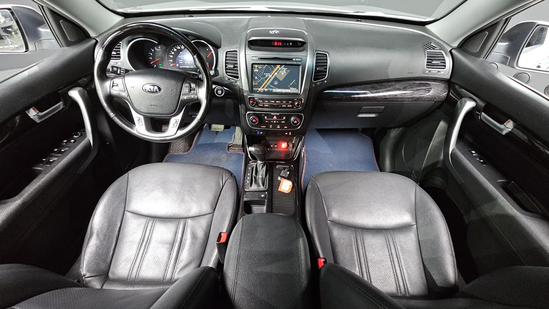 Kia R 2.0 2WD 2013 4/5