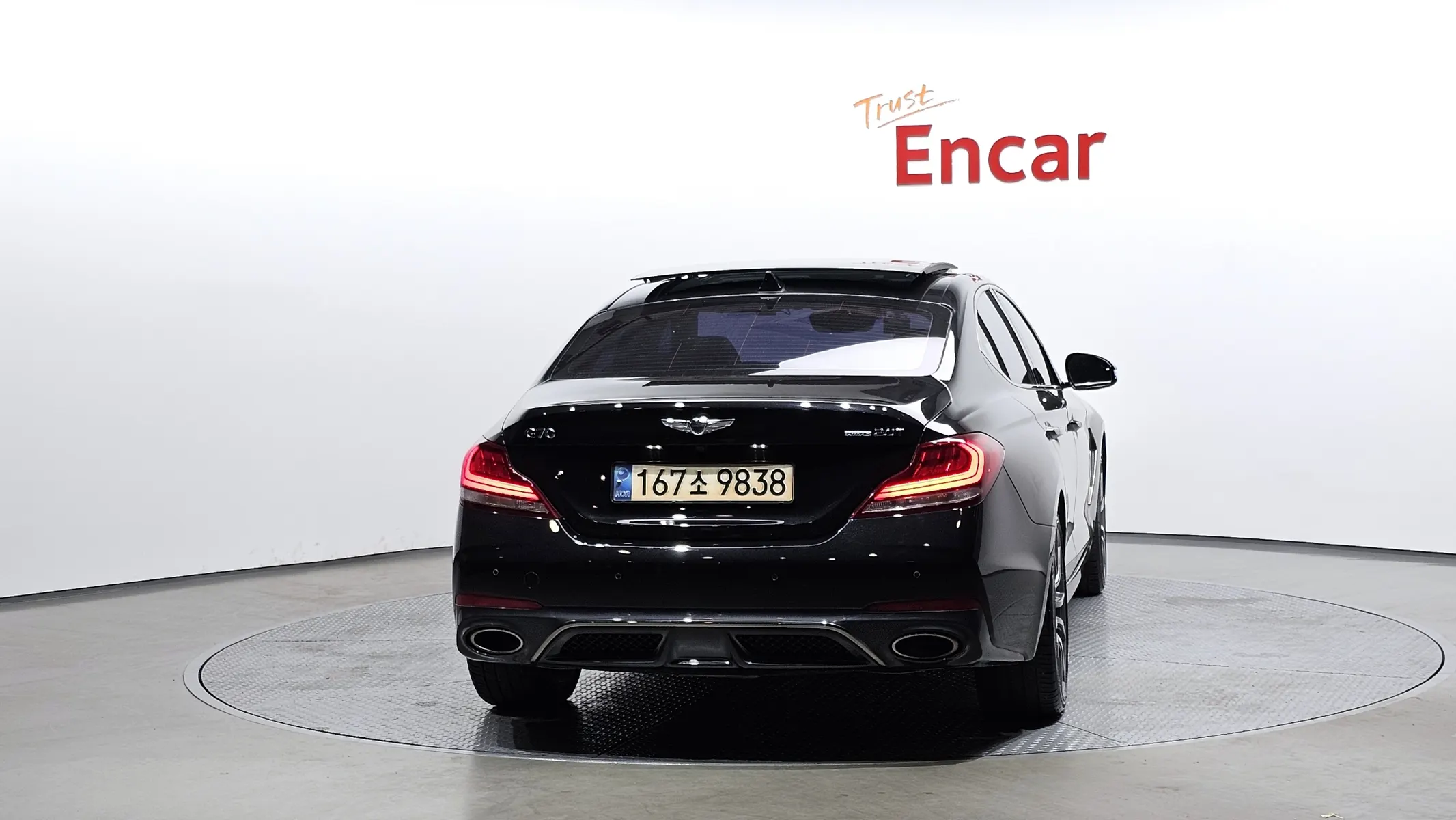 Genesis G70 2.0T AWD 2017 3/5