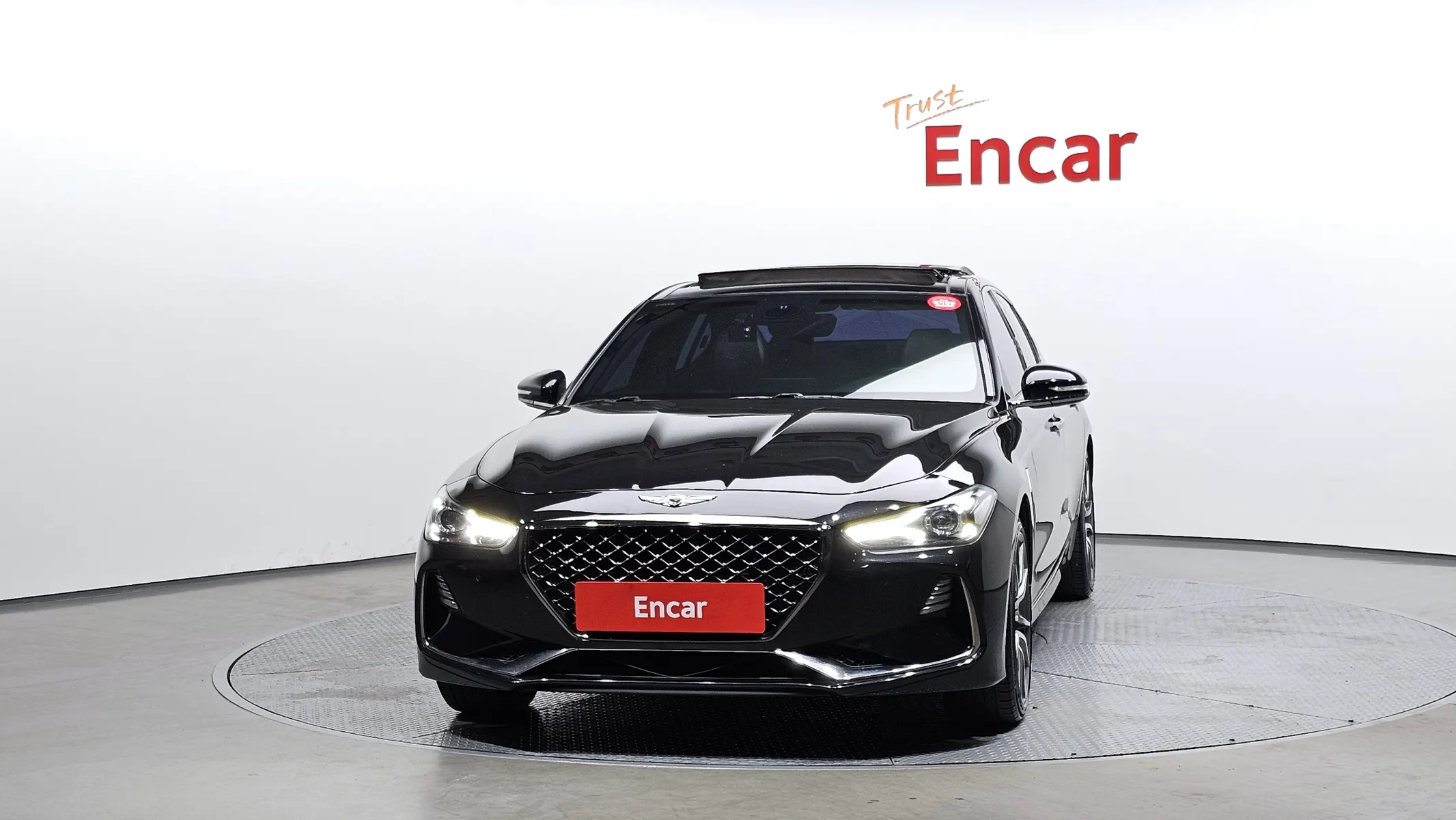 Genesis G70 2.0T AWD 2017 2/5