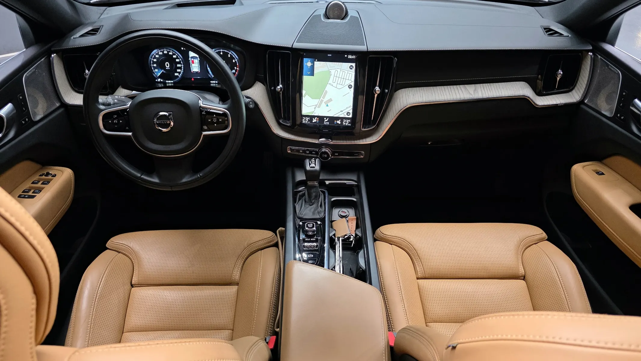Volvo XC60 2 T6 2020 4/5