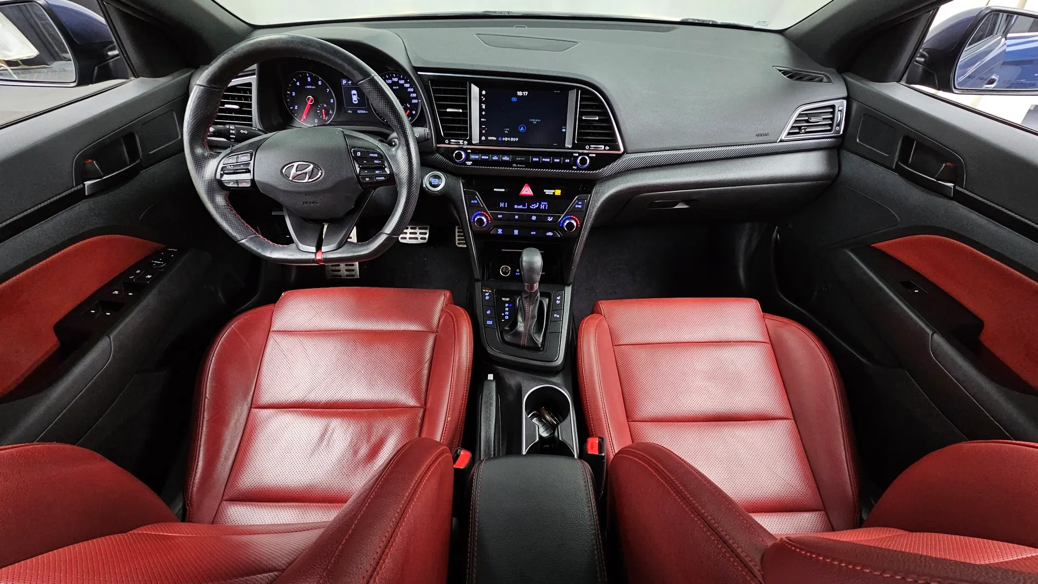 Hyundai AD 1.6 2016 4/5