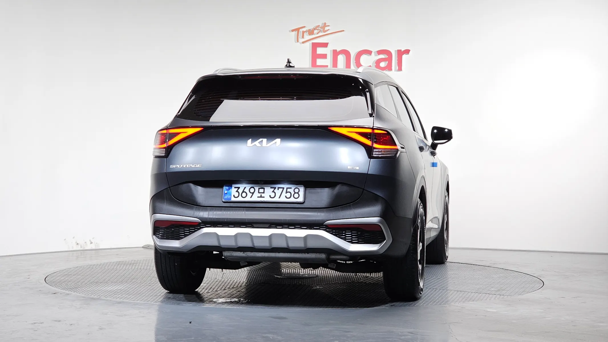 Kia 5 4WD 2022 3/5