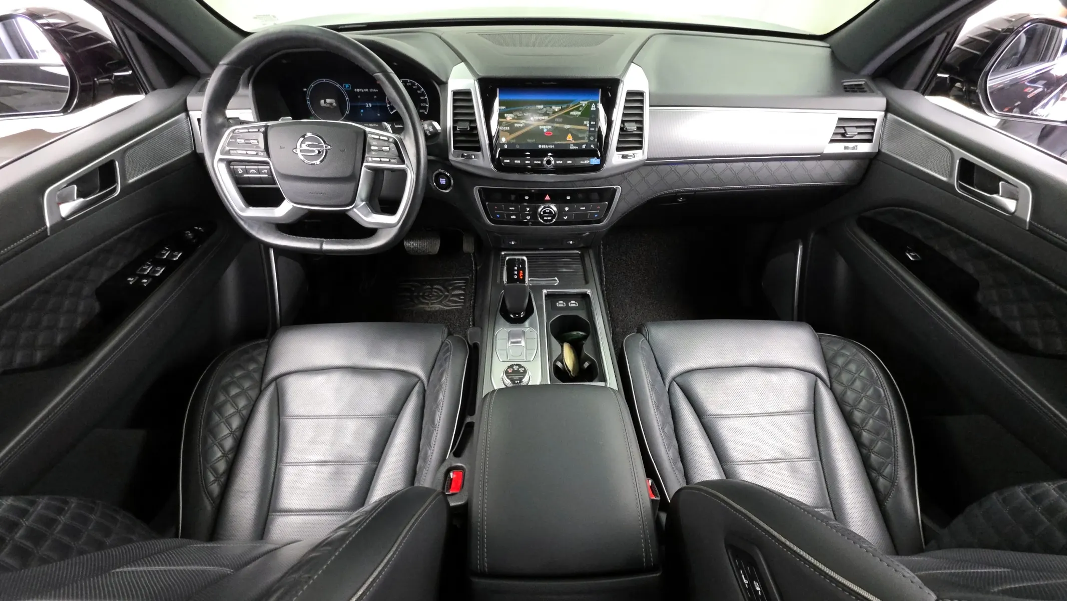 KG Mobility 렉스턴 2.2 4WD 2021 4/5