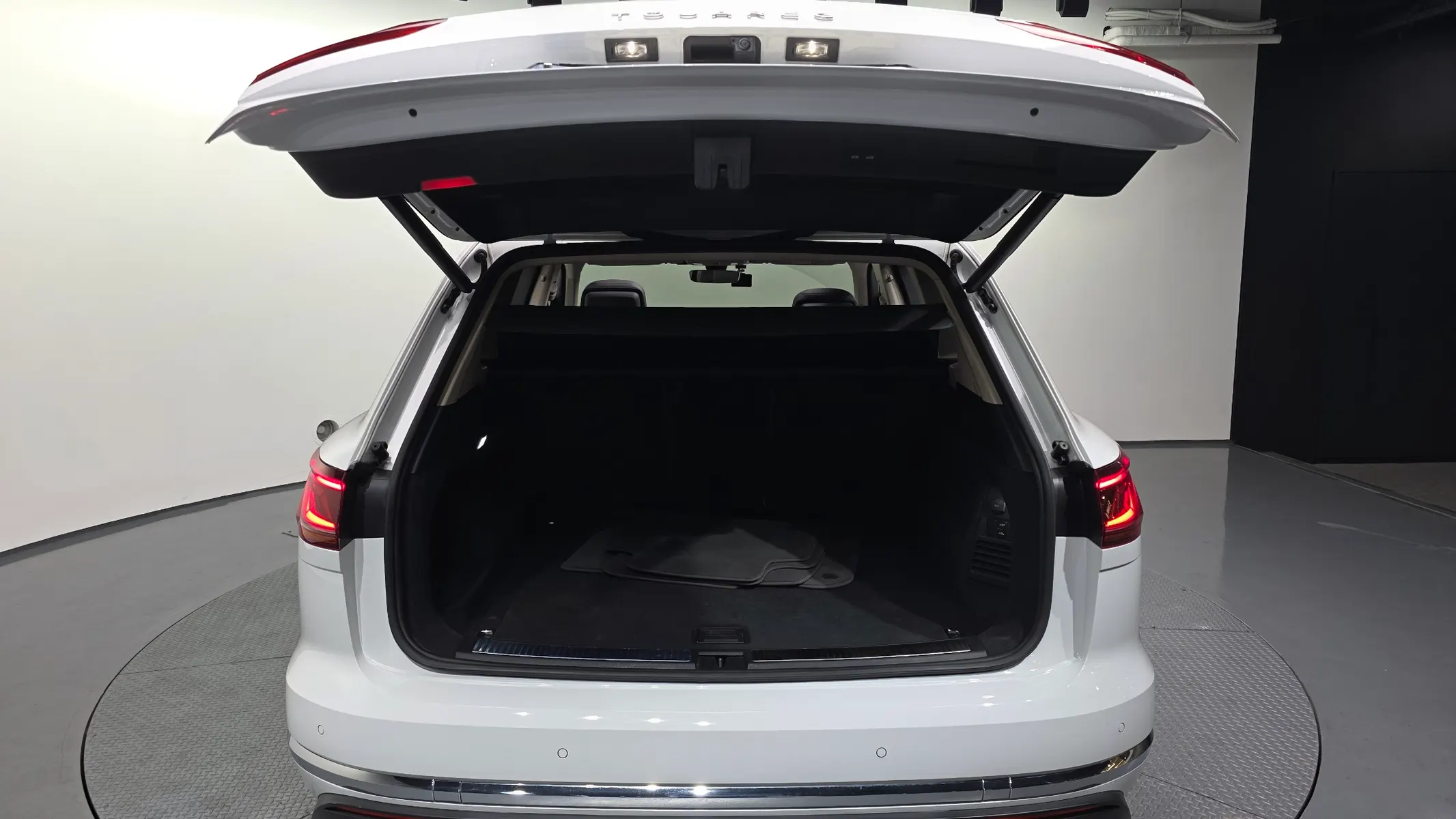 Volkswagen 3 3.0 TDI 2023 20/21