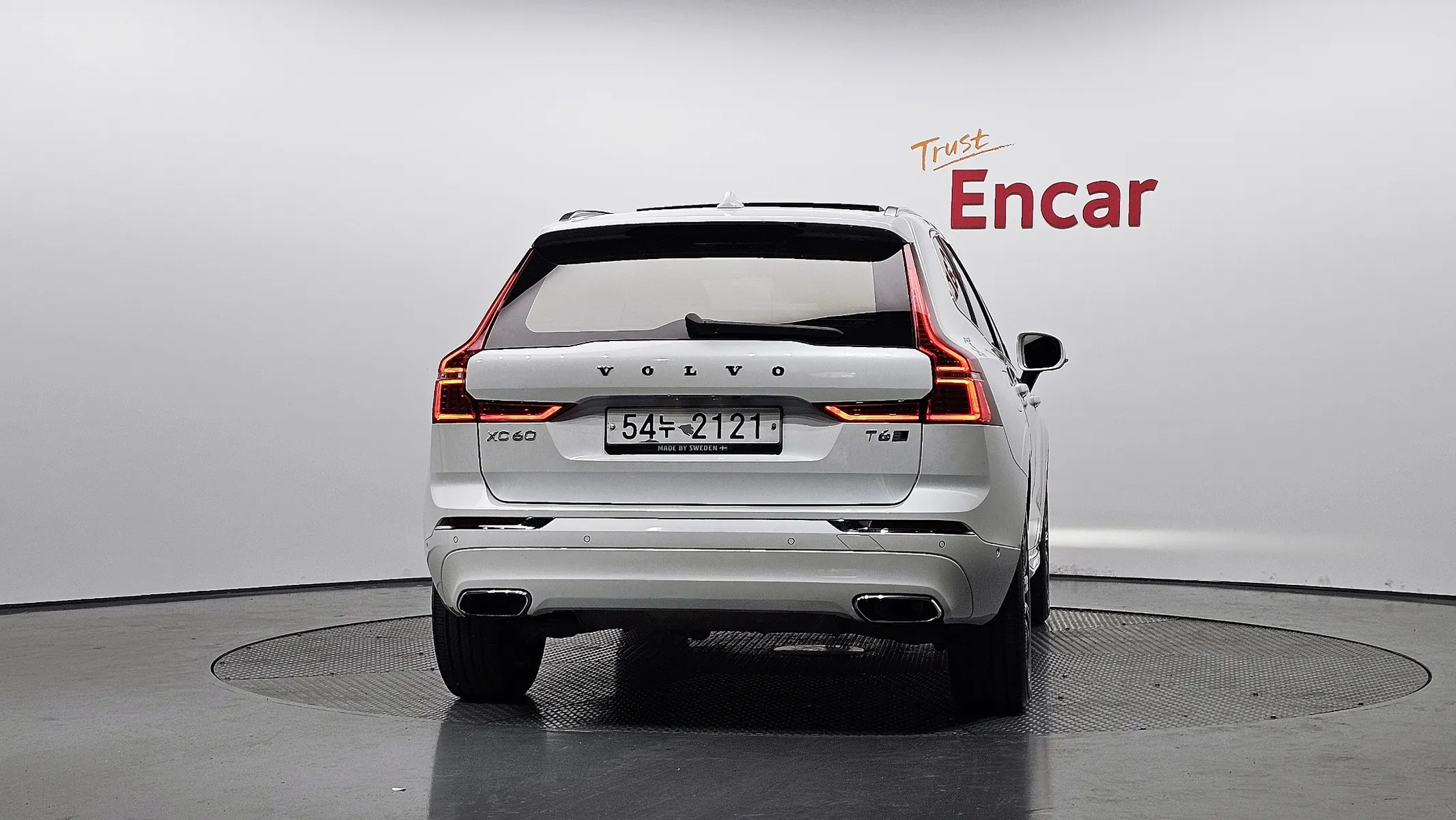 Volvo XC60 2 T6 2018 3/5