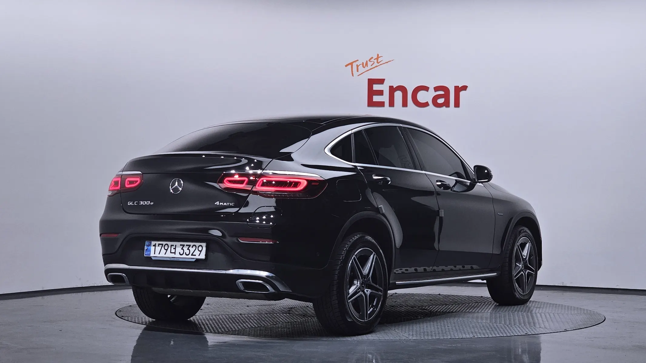 Mercedes-Benz GLC-Class X253 GLC300e 4MATIC 2021 2/21