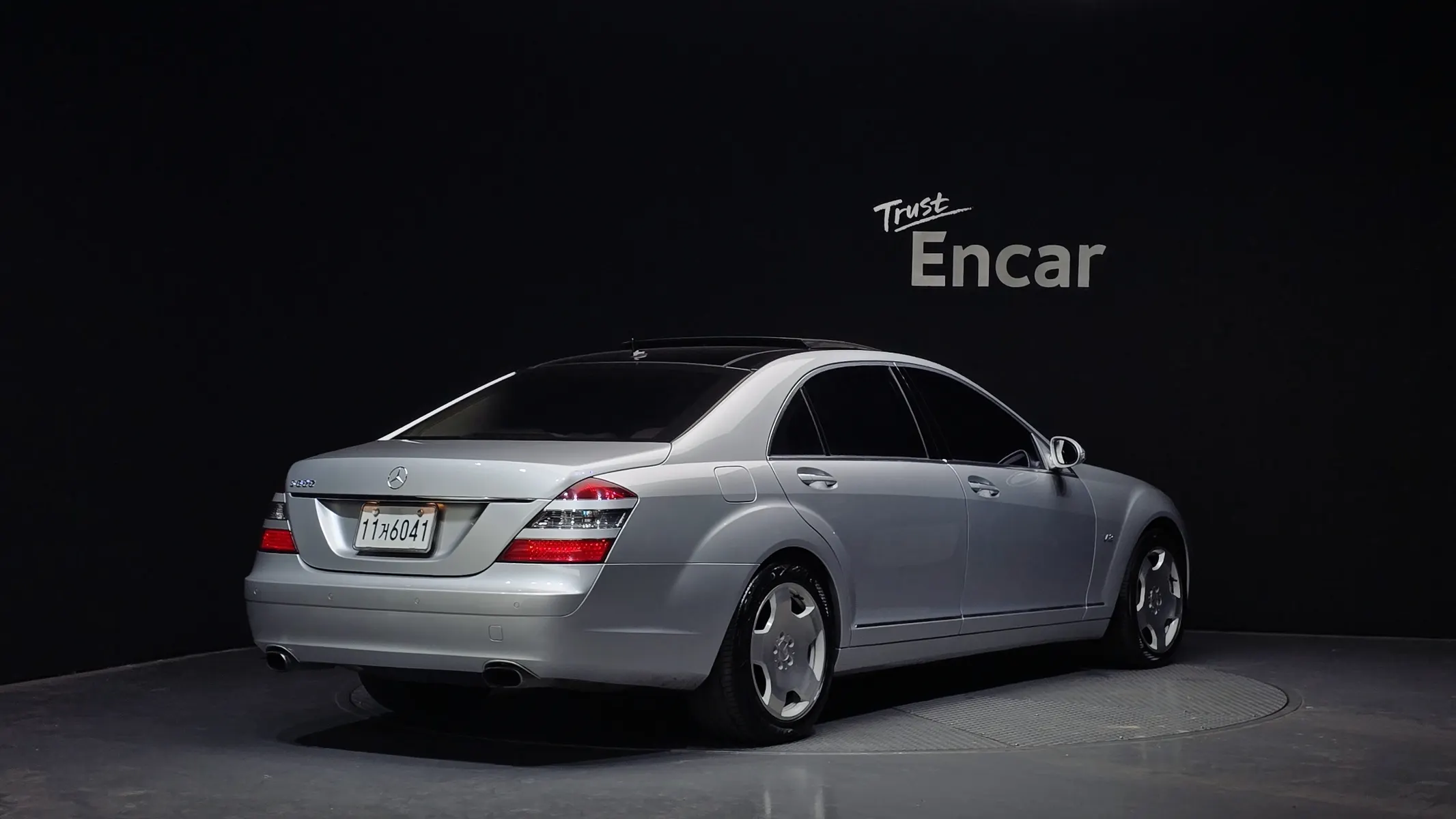 Mercedes-Benz S-Class W221 S600L 2007 2/21