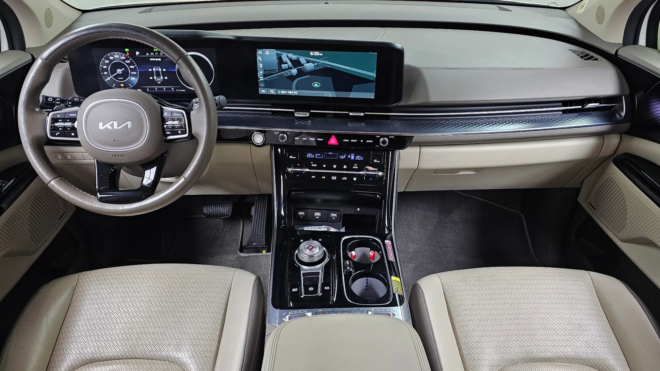 Kia Carnival 9 2022 4/5