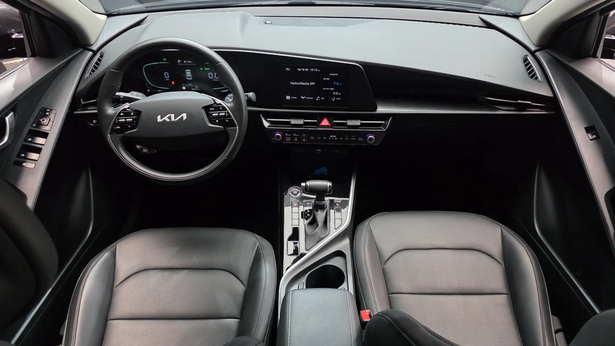 Kia 디 니로 2022 4/5