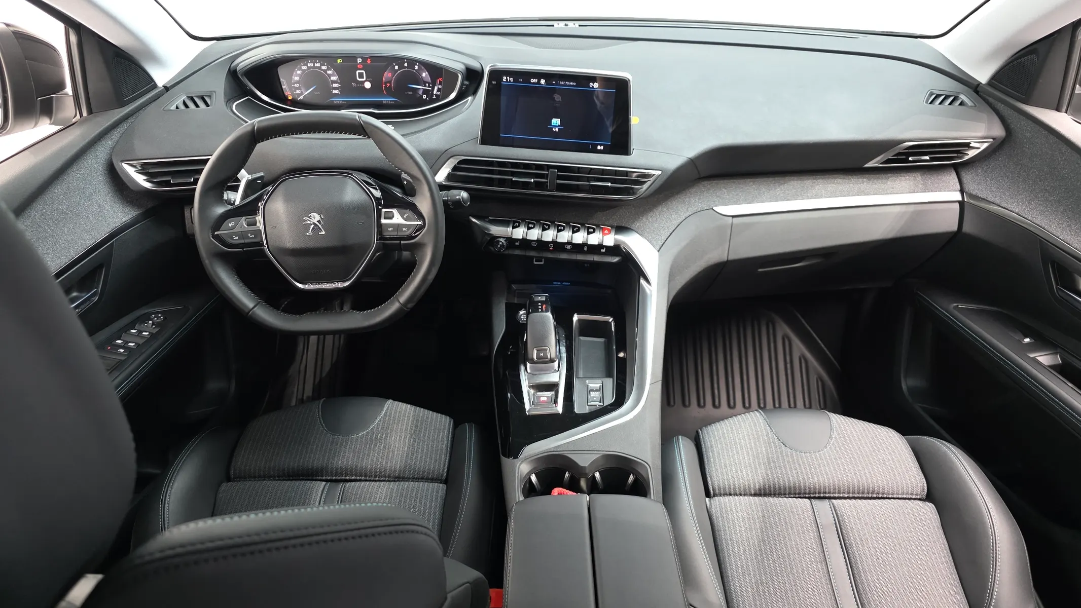 Peugeot 5008 2 1.2 Pure Tech 2022 4/5