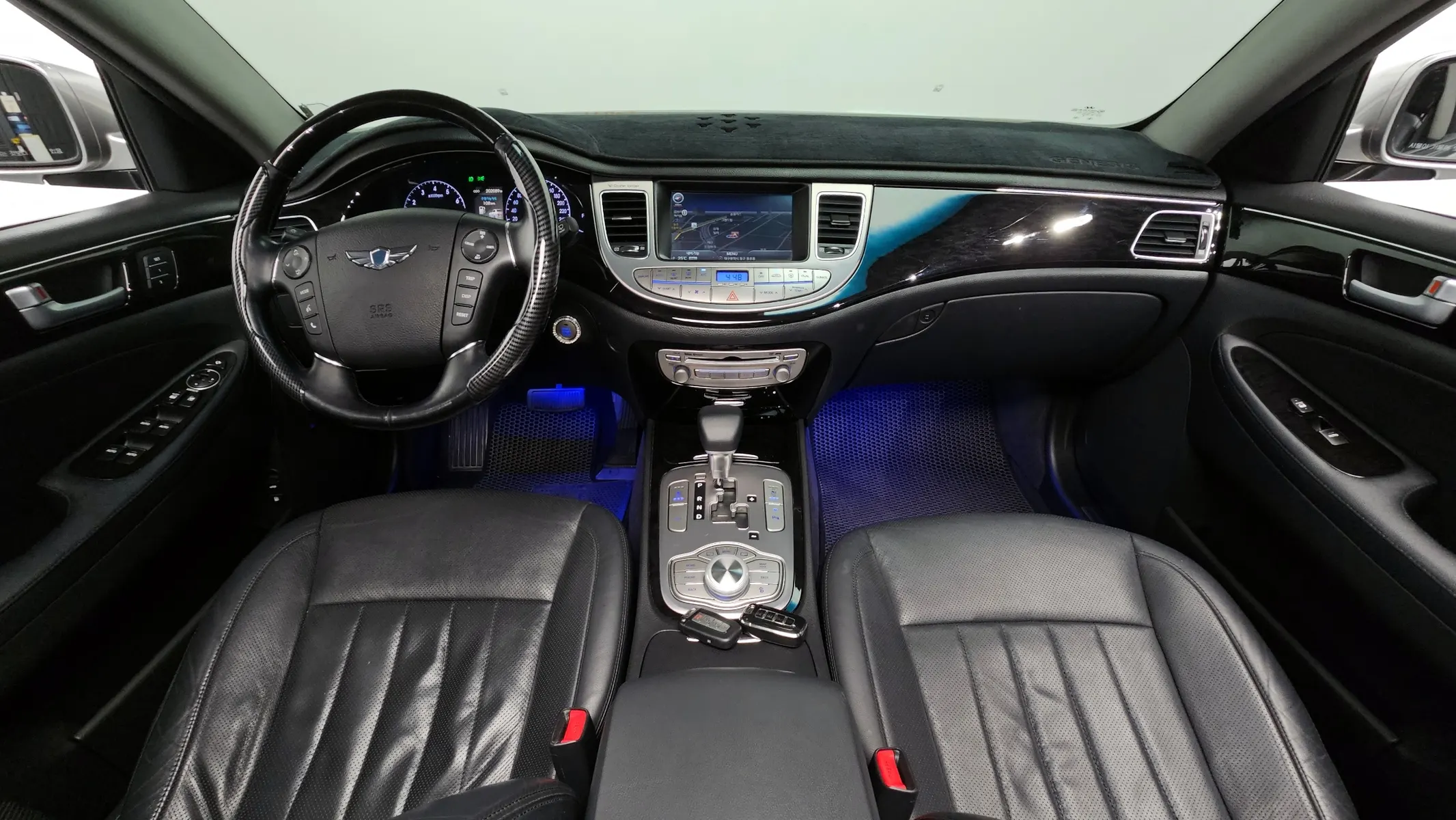 Hyundai 제네시스 BH330 2012 4/5