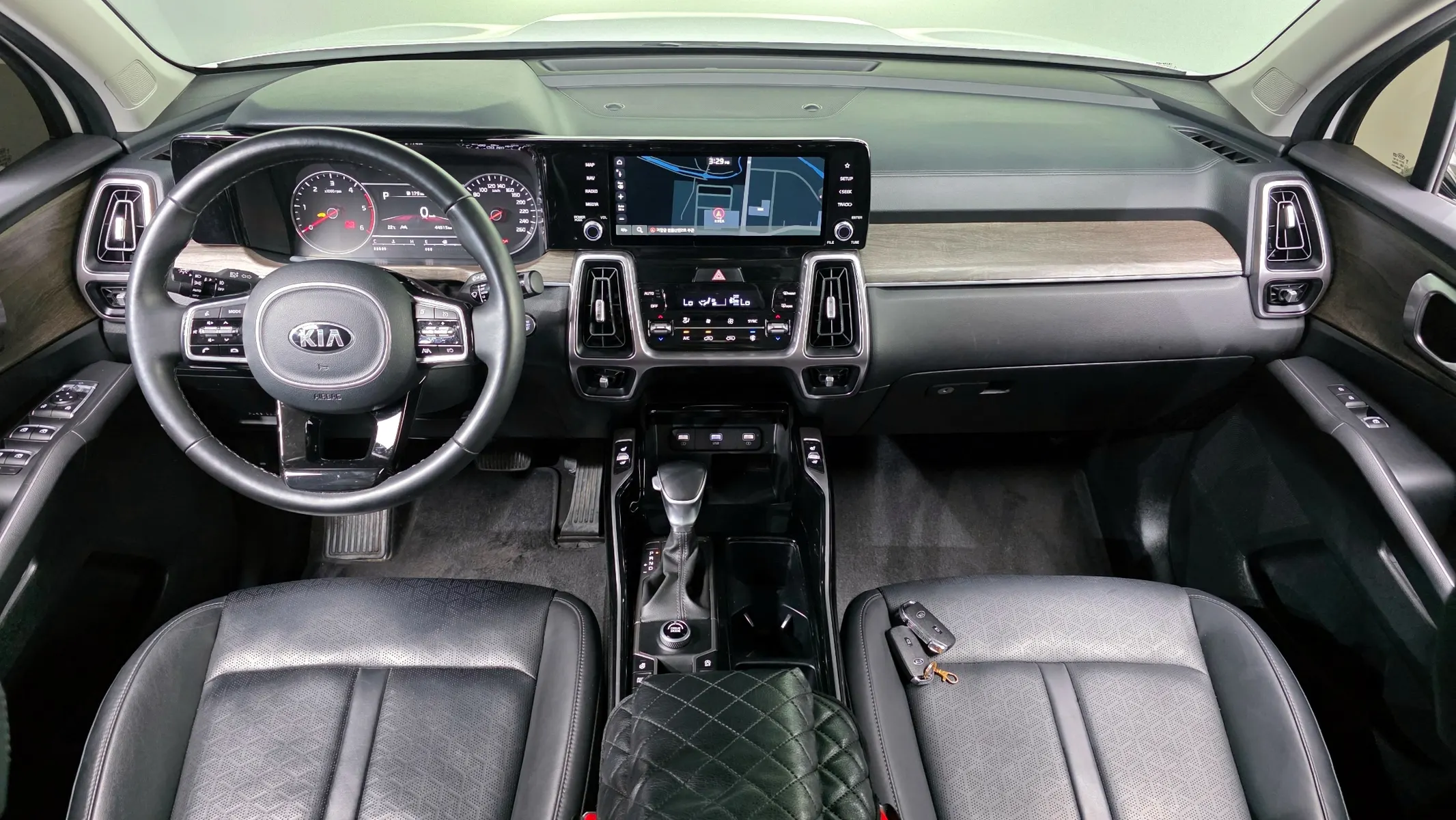 Kia 4 2.2 2WD 2021 4/5