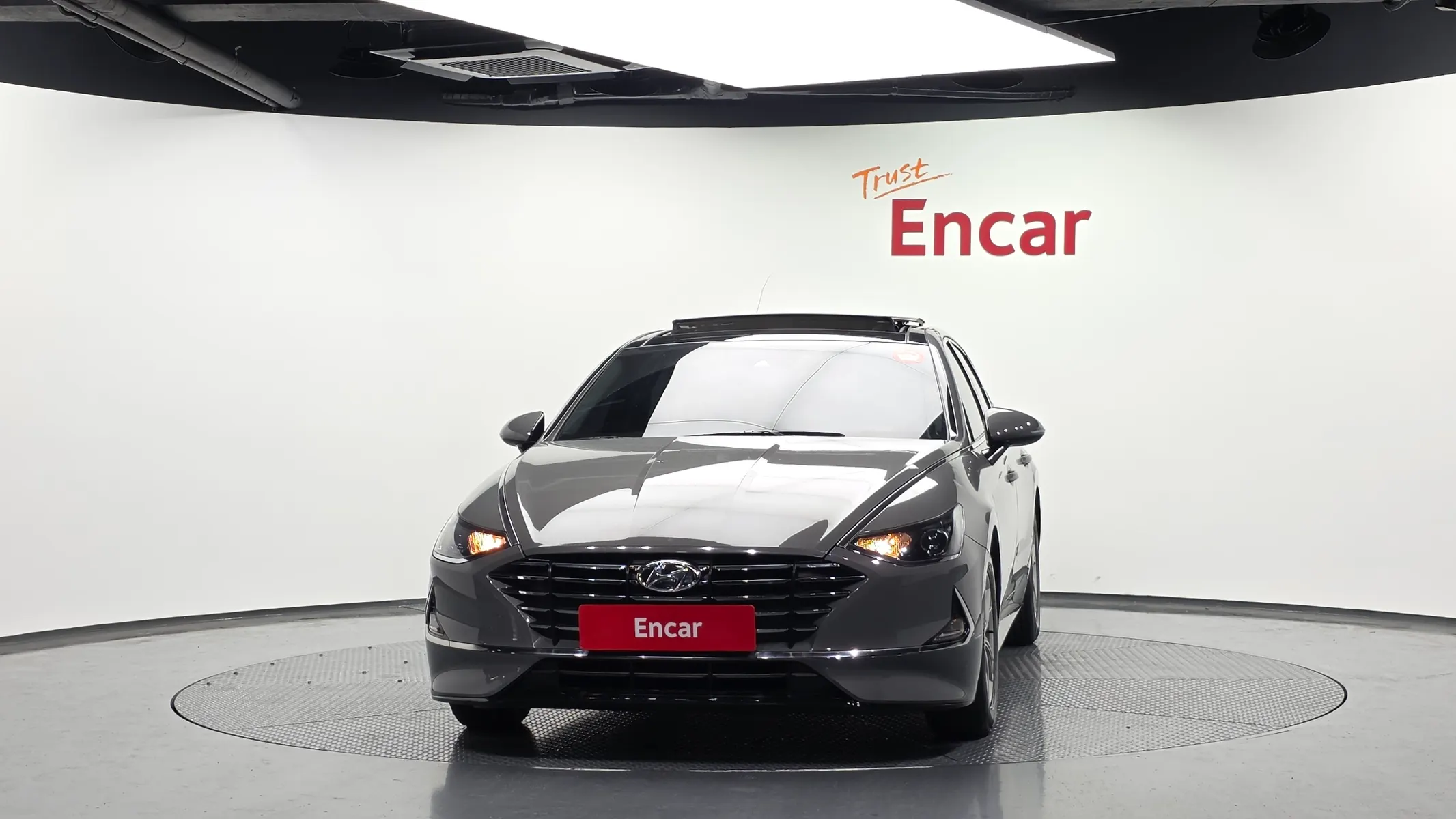 Hyundai (DN8) 2.0 LPG() 2021 2/5
