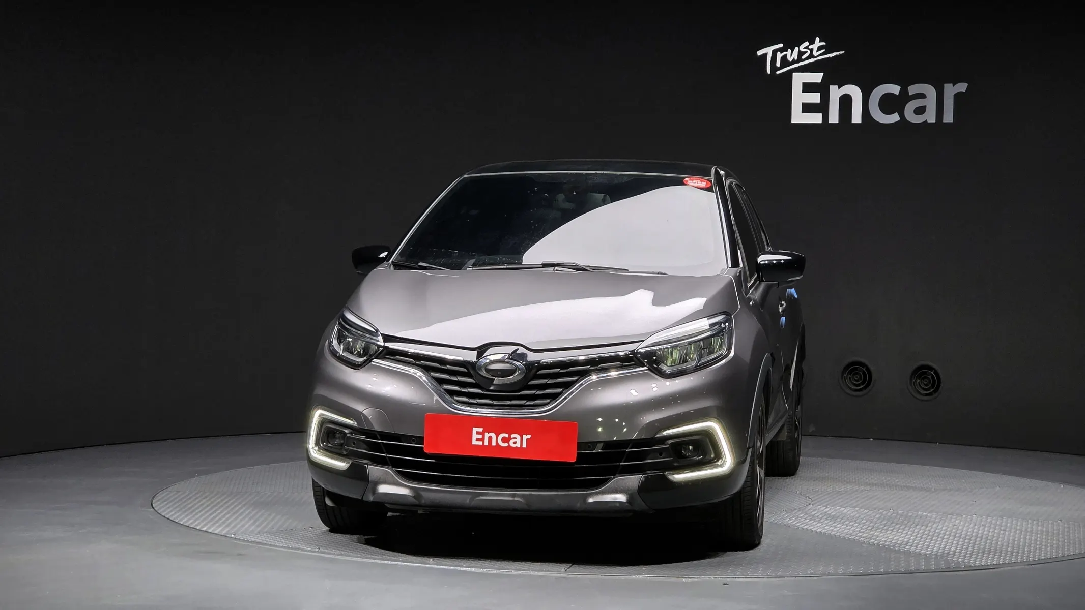 Renault Korea QM3 RE 2018 2/5