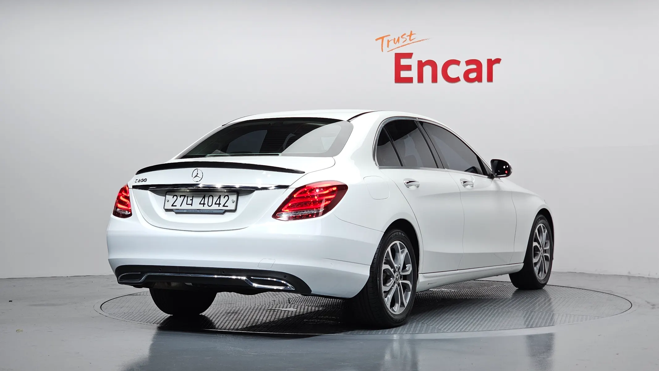 Mercedes-Benz C-Class W205 C200 2017 2/21