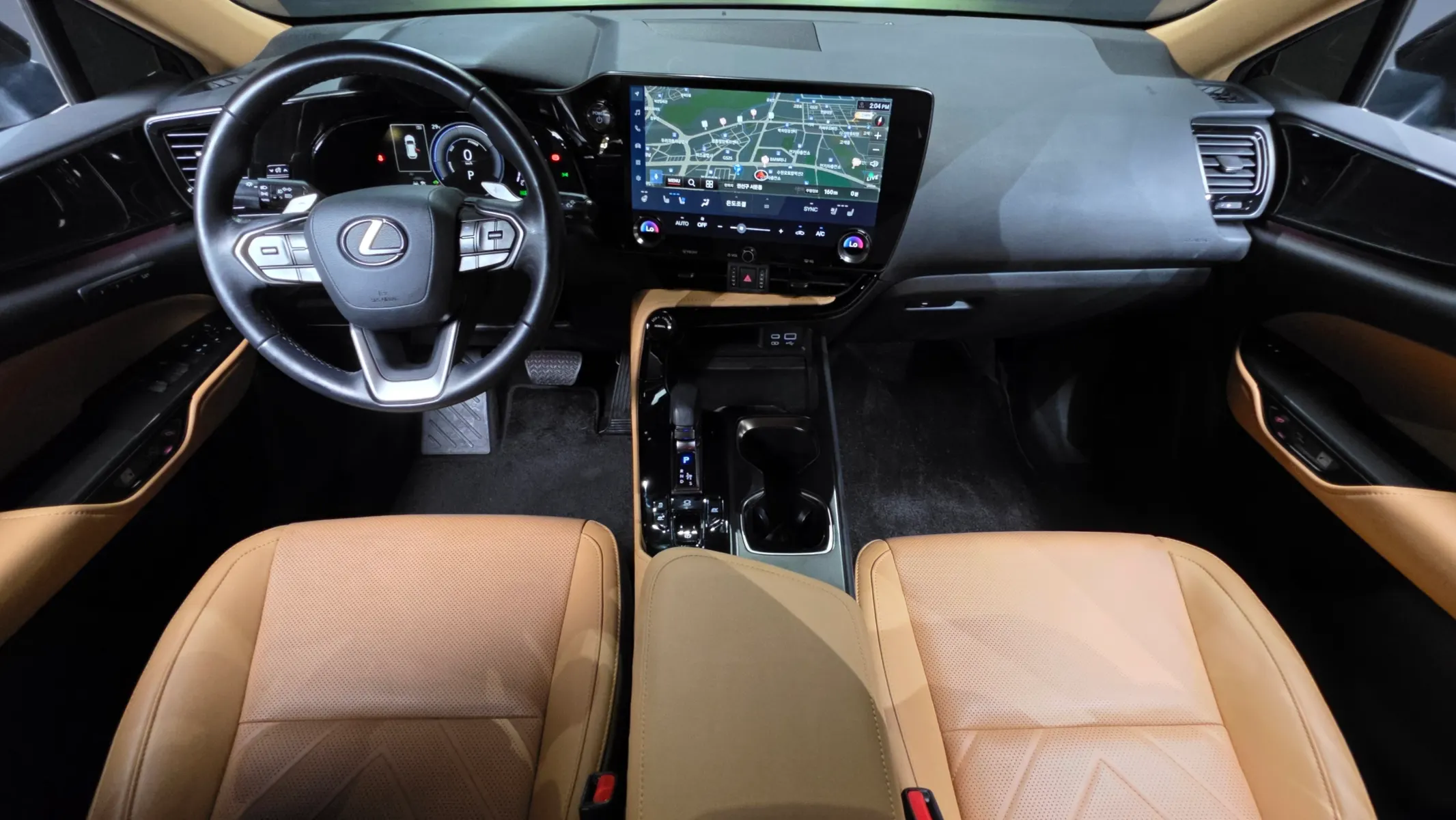 Lexus NX350h 2 2023 4/5