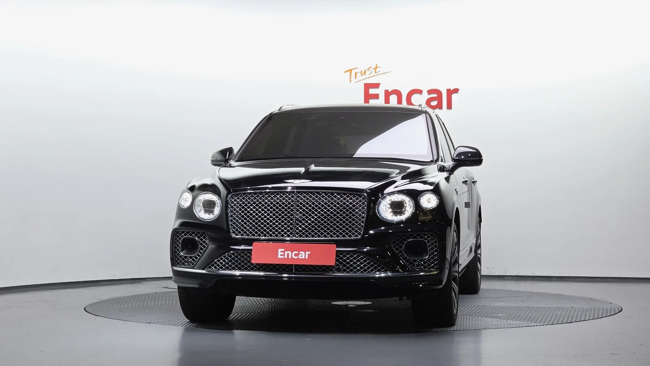 Bentley 벤테이가 4.0 V8 2023 2/5