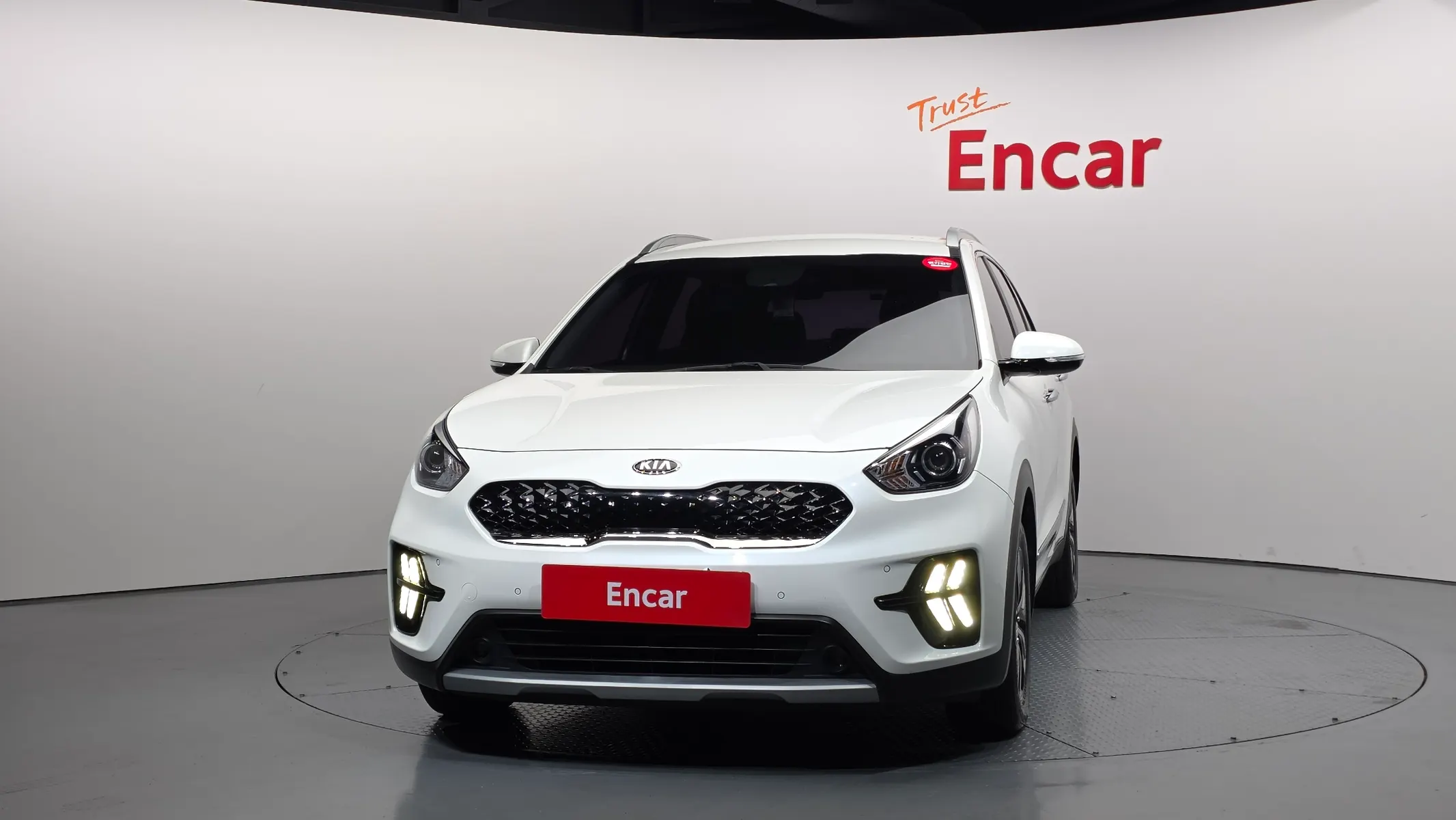 Kia 니로 1.6 HEV 2020 2/5