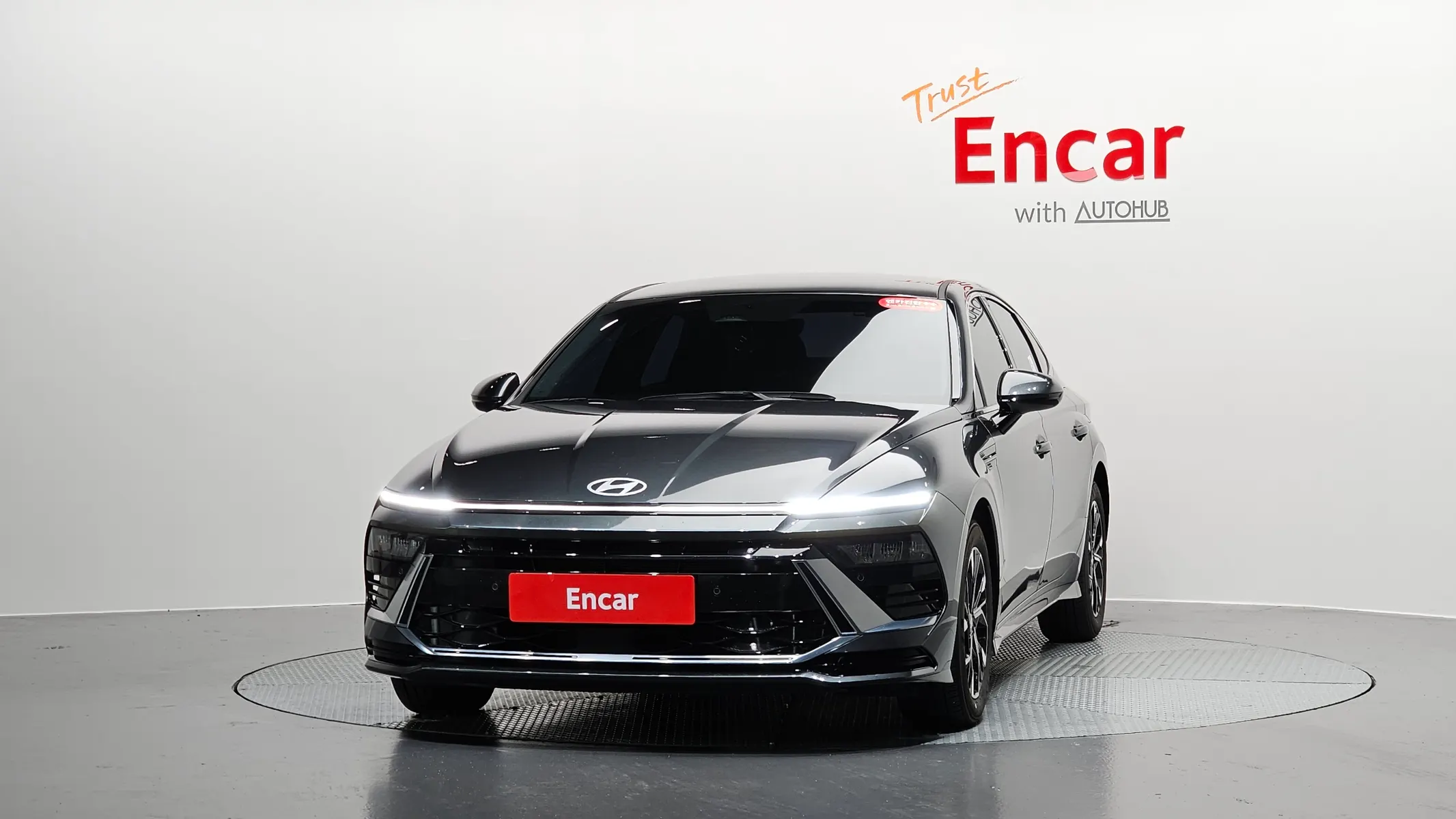 Hyundai (DN8) 2.0 2025 2/5