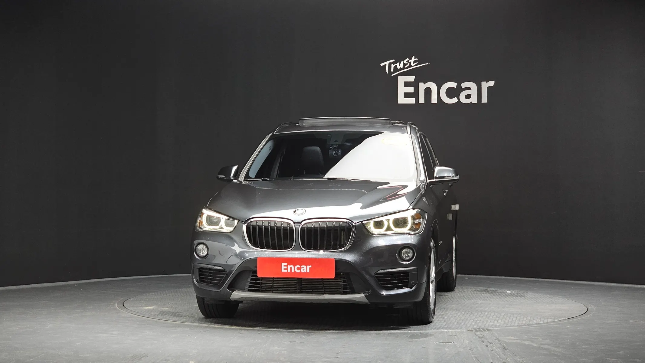 BMW X1 (F48) xDrive 18d 2016 2/37