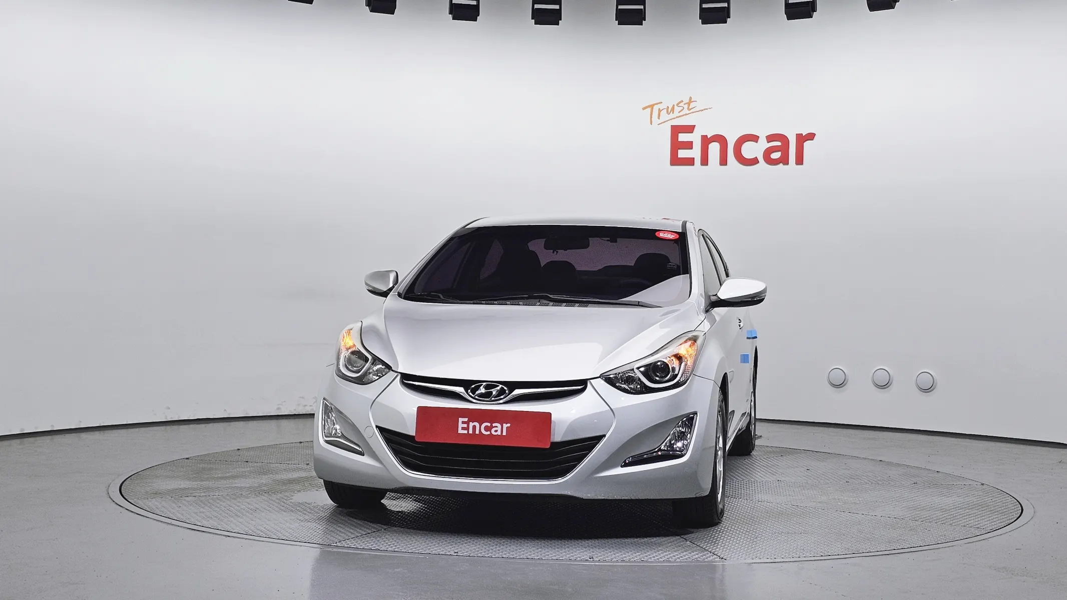 Hyundai 아반떼 1.6 GDi 2014 2/5