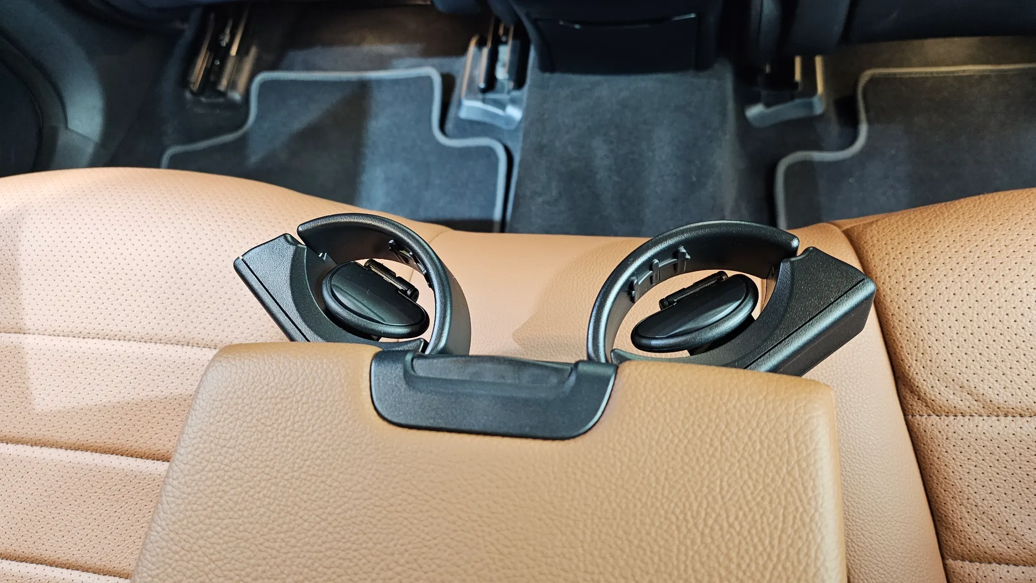 Mercedes-Benz GLC-Class X253 GLC300e 4MATIC 2021 32/33