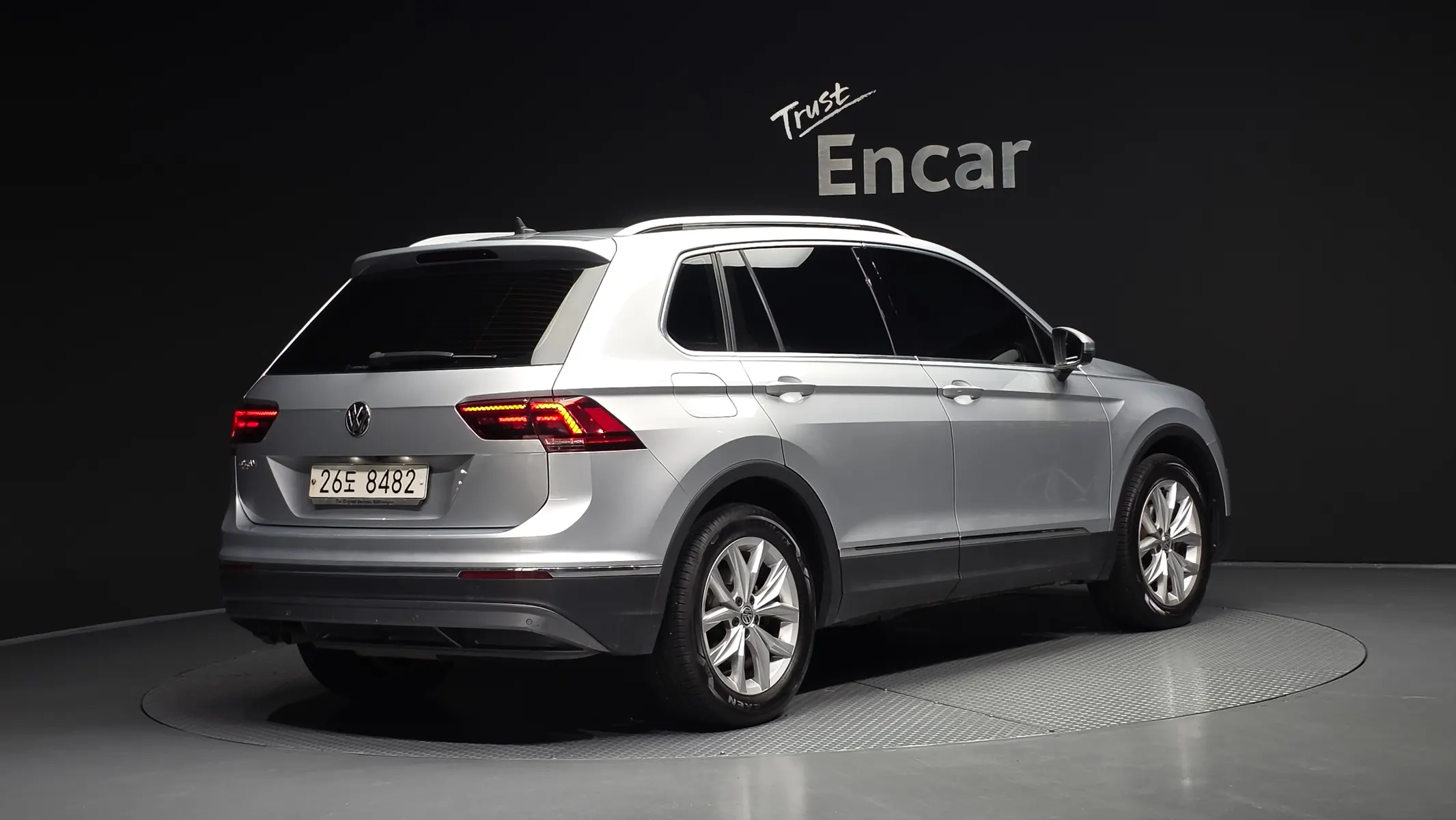 Volkswagen 2 2.0 TDI 2018 2/35