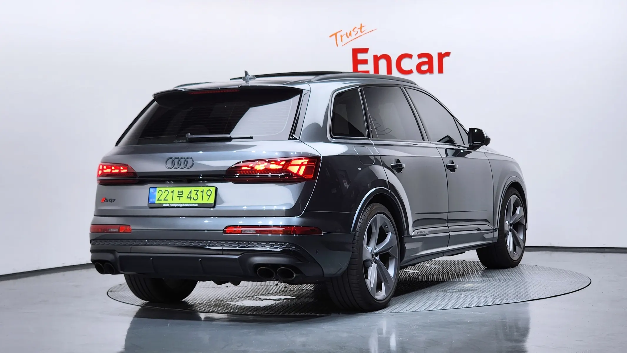 Audi SQ7 (4M) 4.0 TFSI 2025 2/46