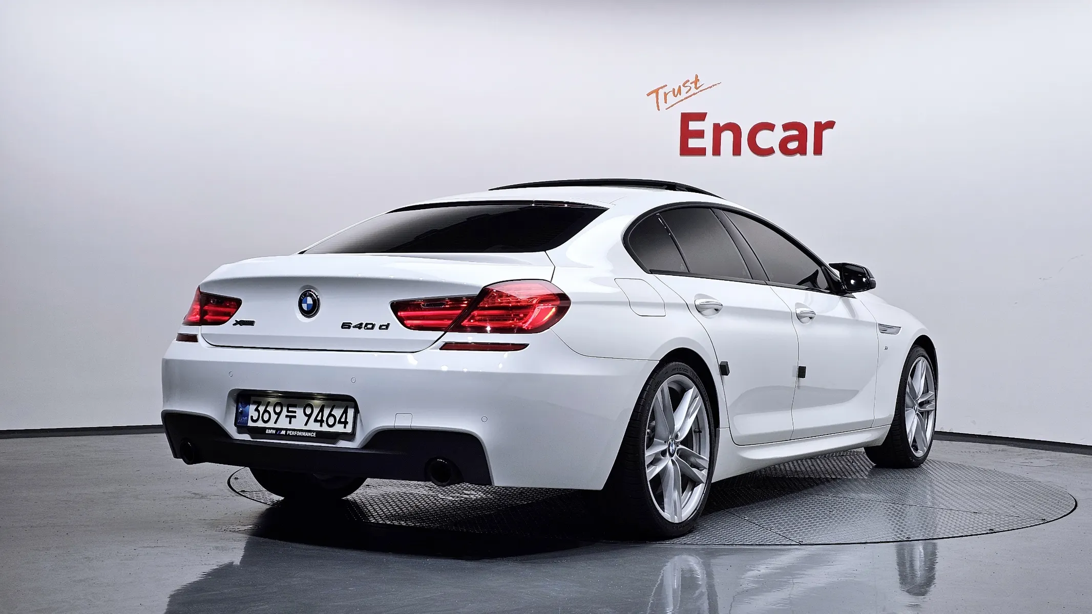 BMW 6 Series (F12) 640d xDrive M 2016 2/21