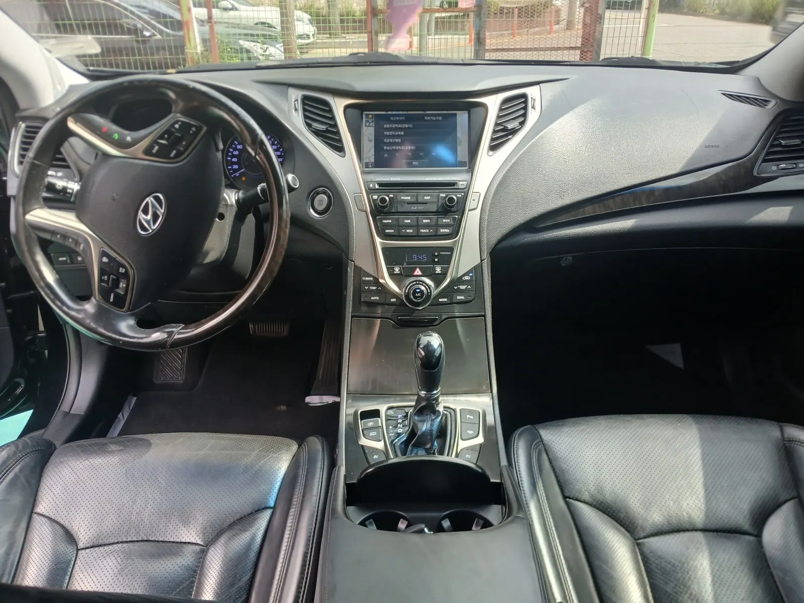Hyundai Grandeur HG HG300 2013 4/5