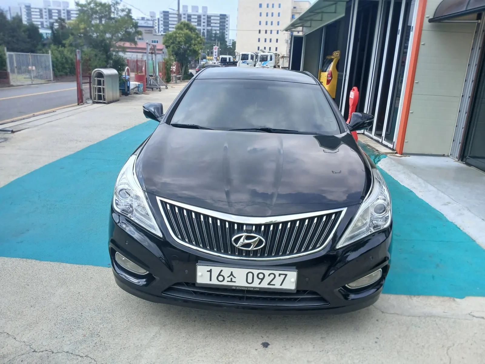 Hyundai Grandeur HG HG300 2013 2/5