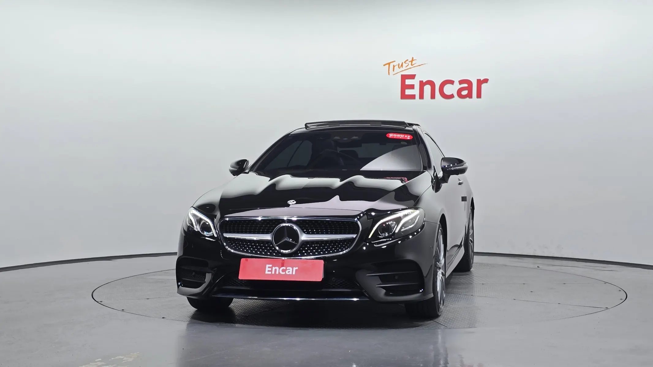 Mercedes-Benz E-Class W213 E400 4MATIC 2017 2/32