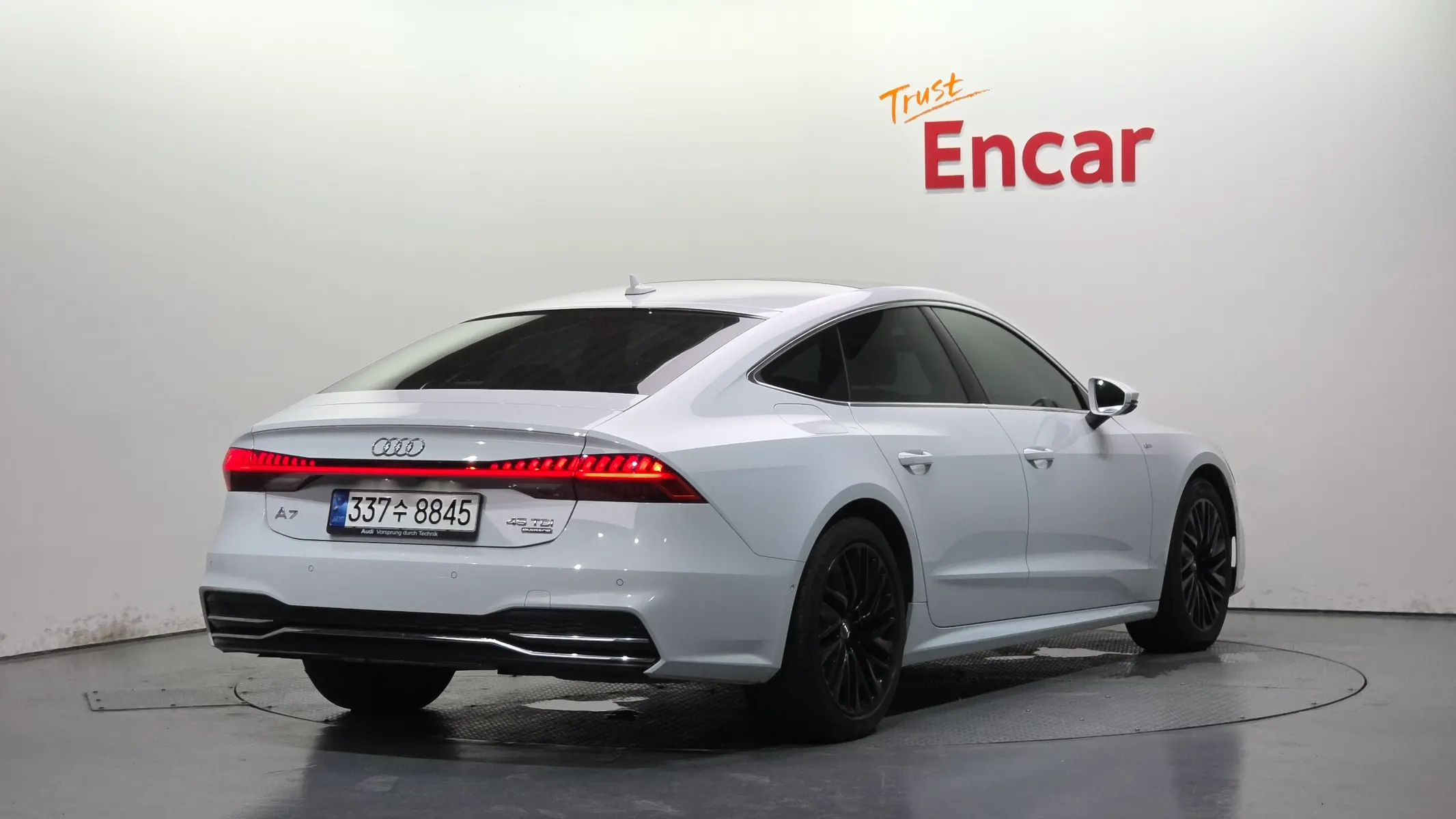 Audi A7 (4K) 45 TDI 2020 2/33
