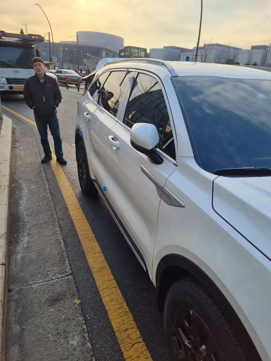 Kia 4 HEV 1.6 2WD 2025 2/4