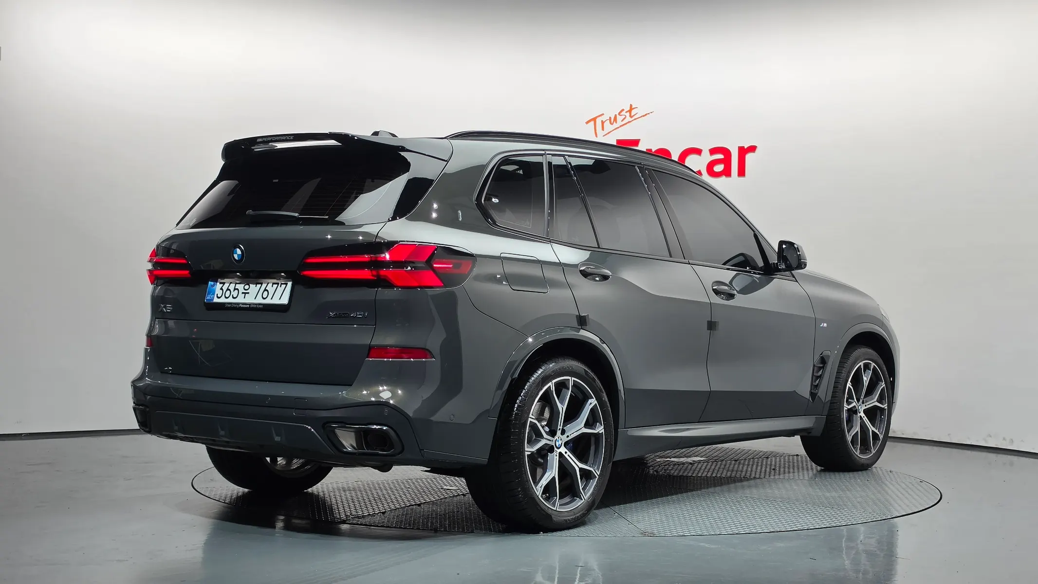BMW X5 (G05) xDrive 40i M 2025 2/43