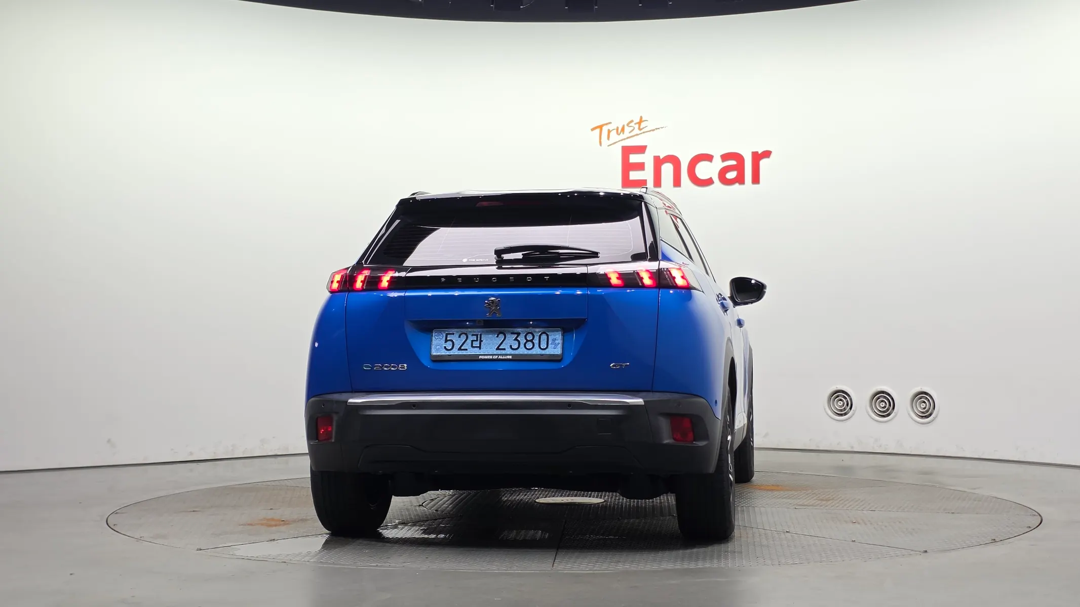 Peugeot e-2008 2 EV GT 2023 3/5