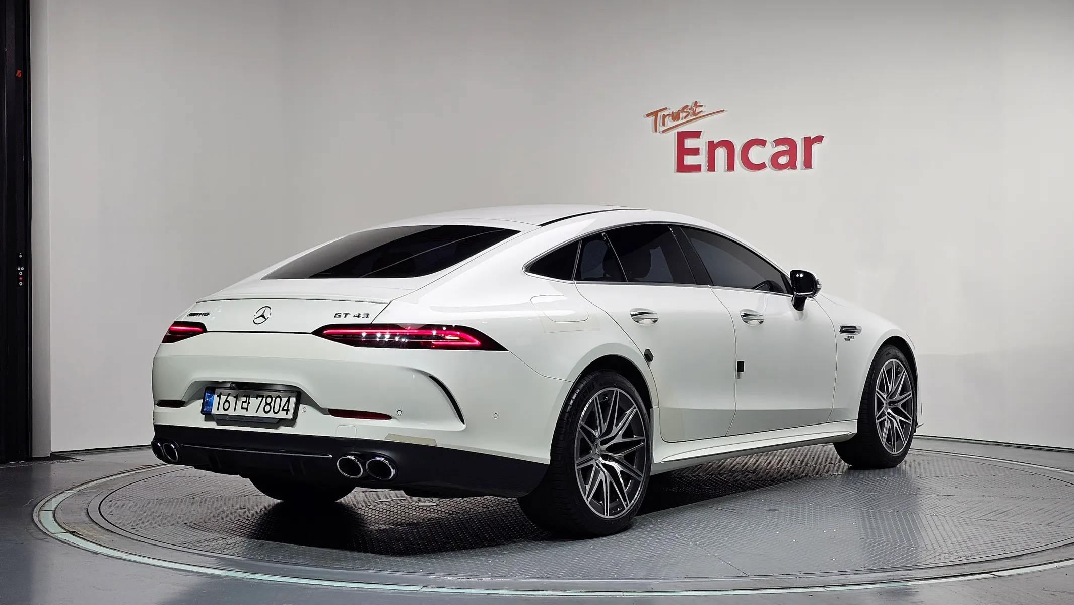 Mercedes-Benz AMG GT 4 43 4MATIC+ 2022 2/36
