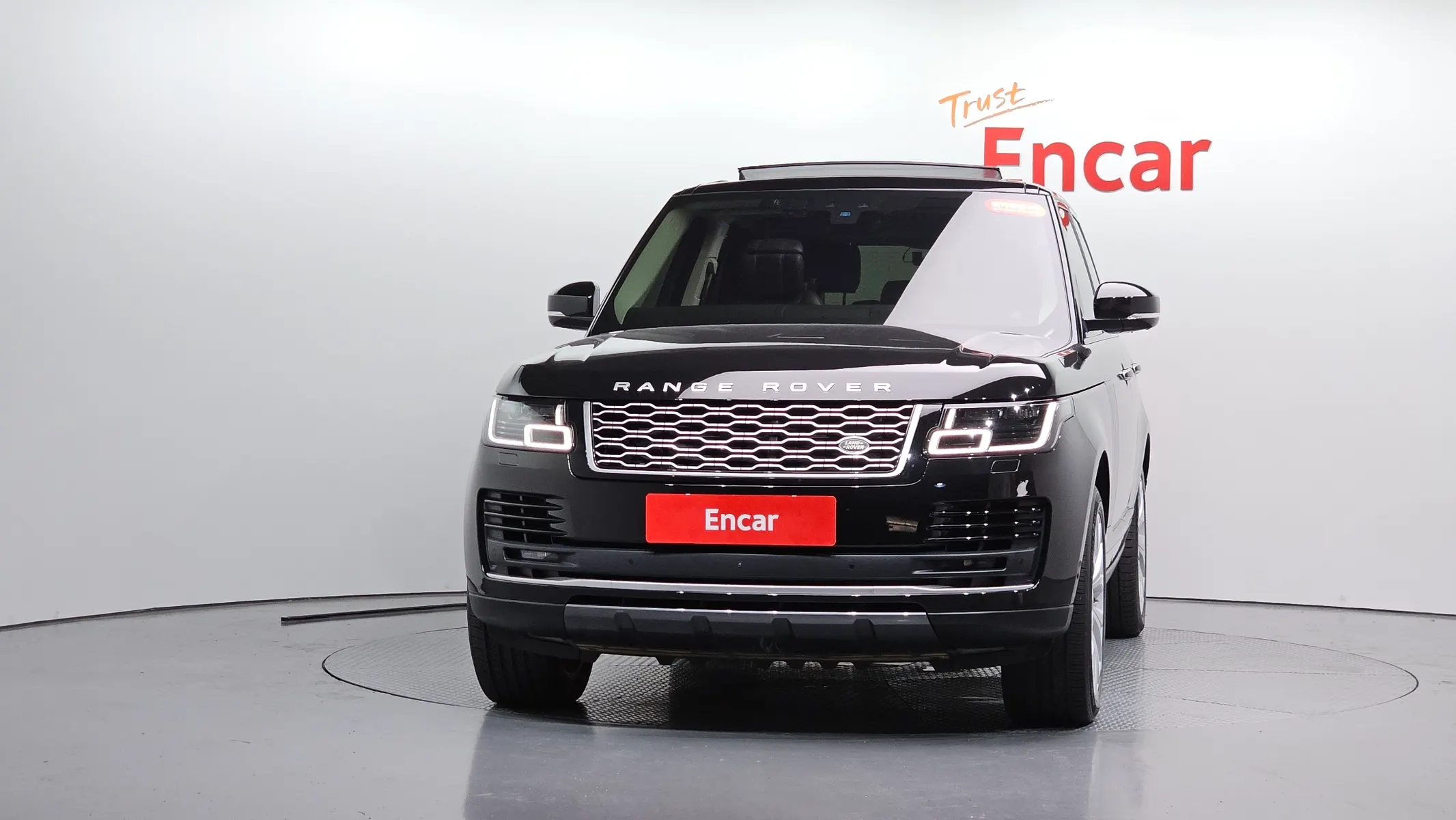 Land Rover 4 D350 Vogue SE 2021 3/38