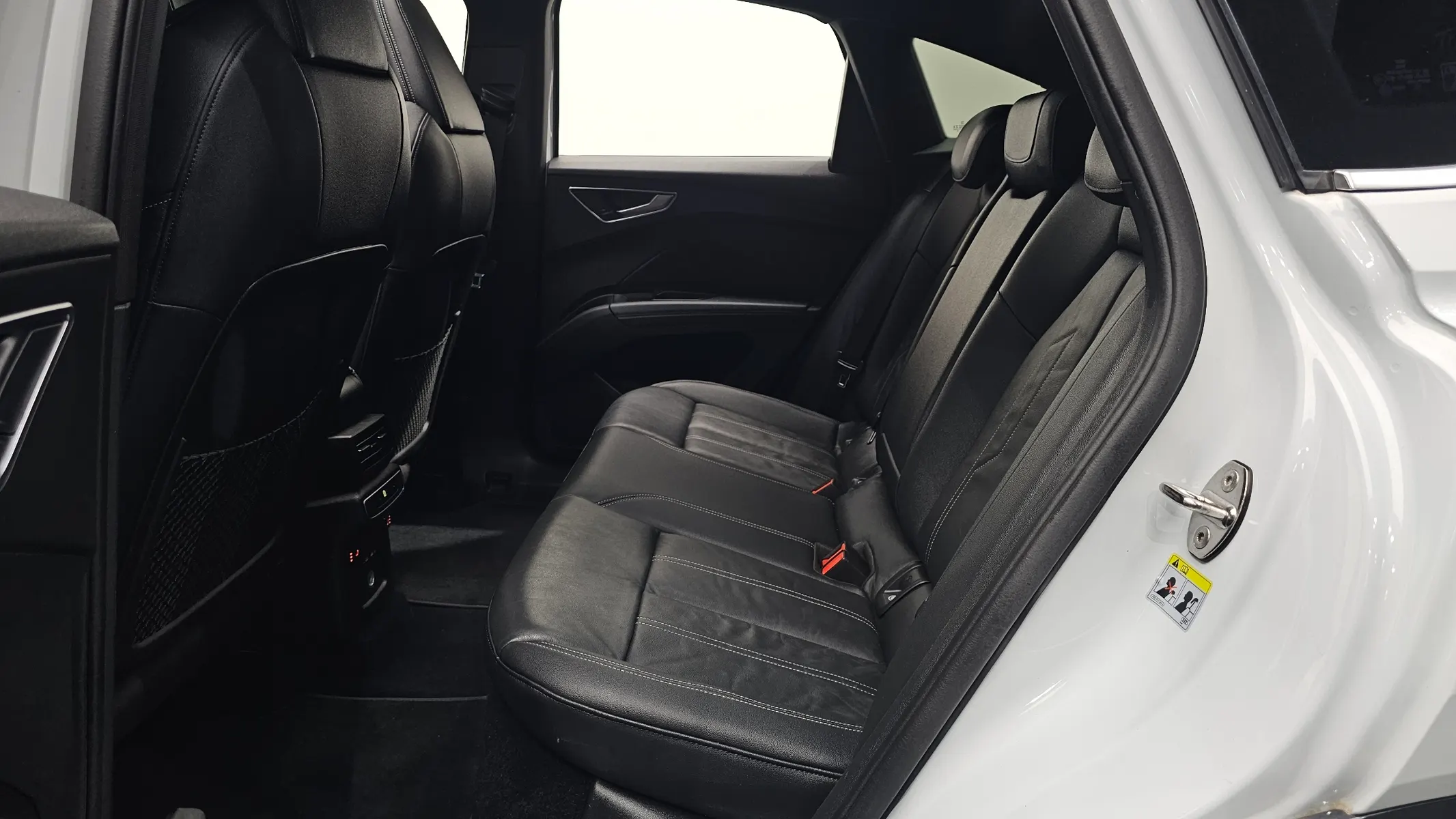 Audi Q4 e- (F4) 40 2022 30/31