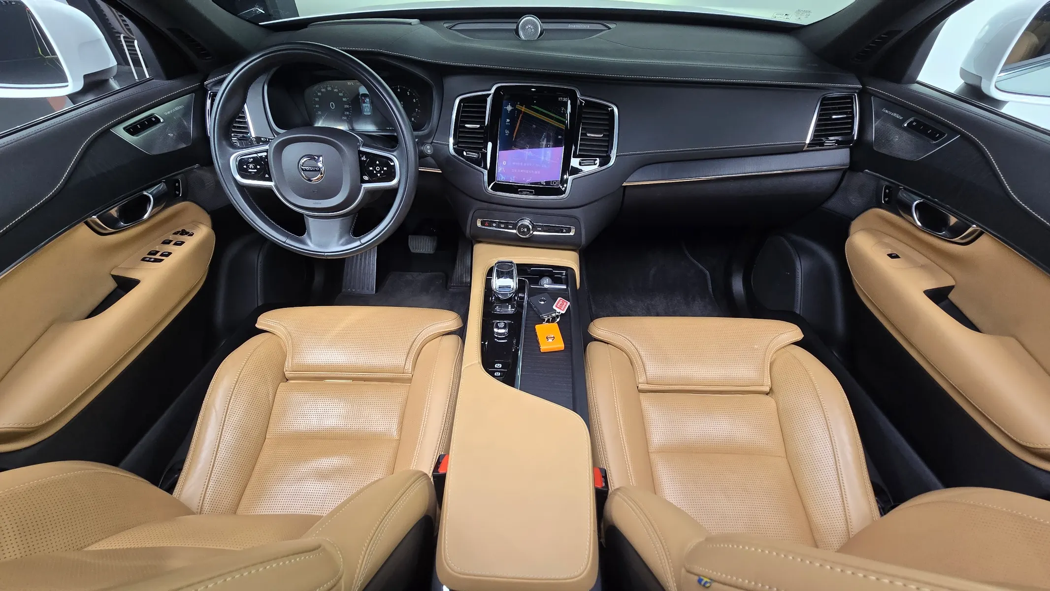 Volvo XC90 2 B6 2021 4/5
